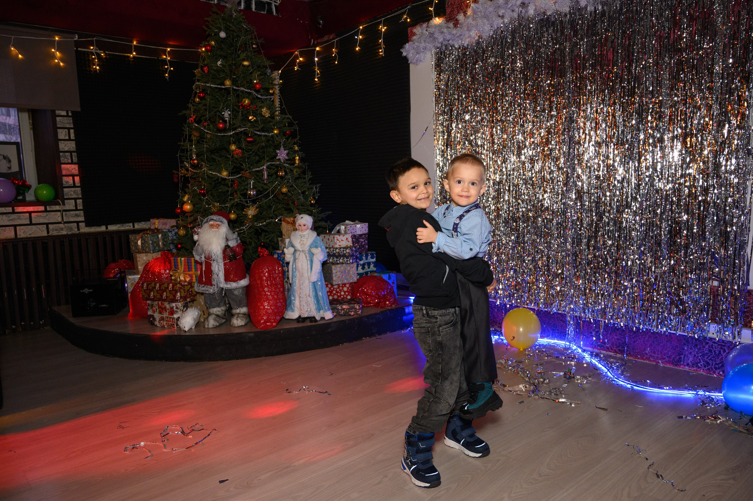 Новый год (дети-сироты). Семейный фотограф Казакова Дарья