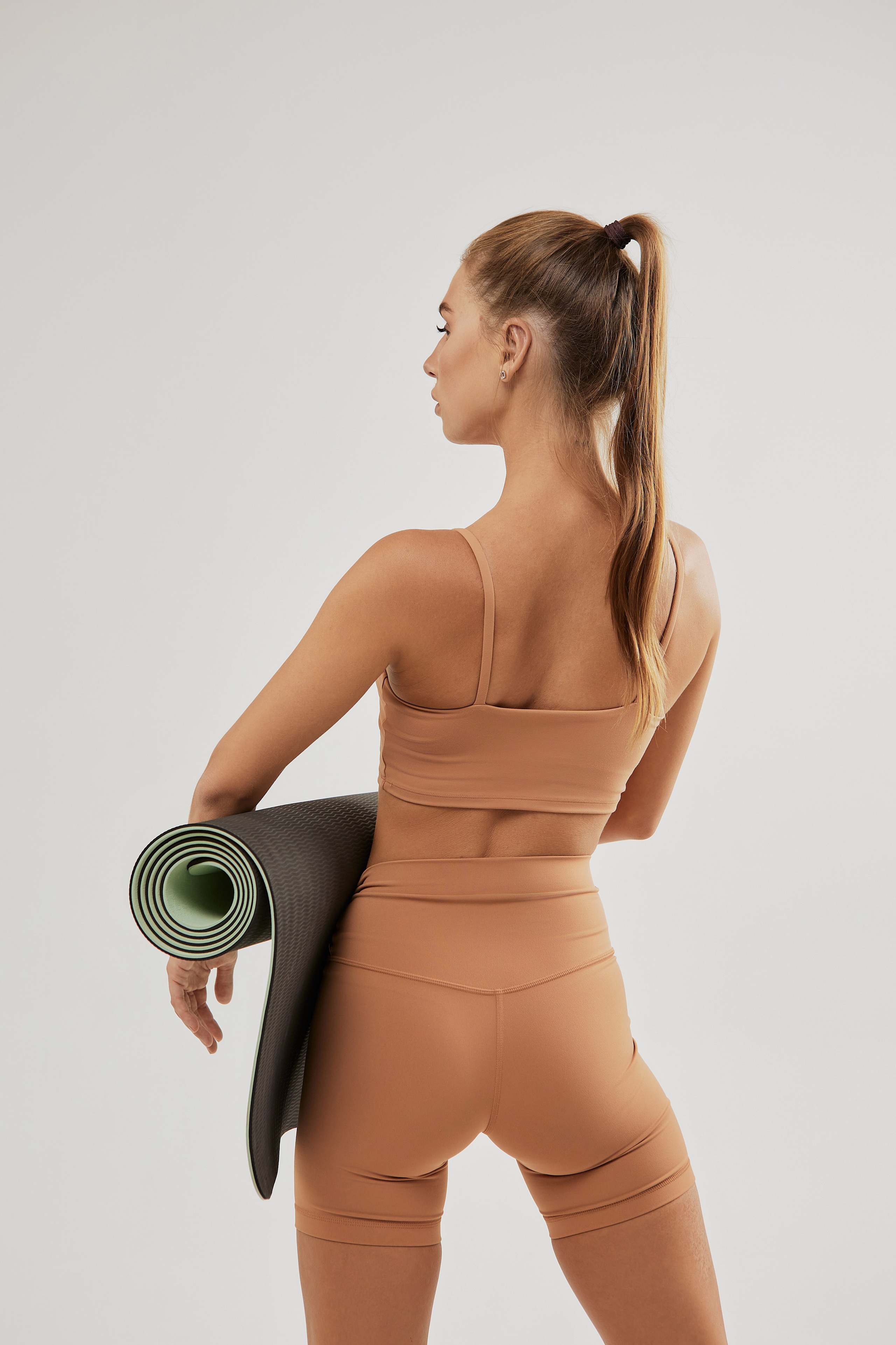 Контент съемка для социальных сетей. Фотограф Желтухин Андрей в Петрозаводске, СПб и Москве