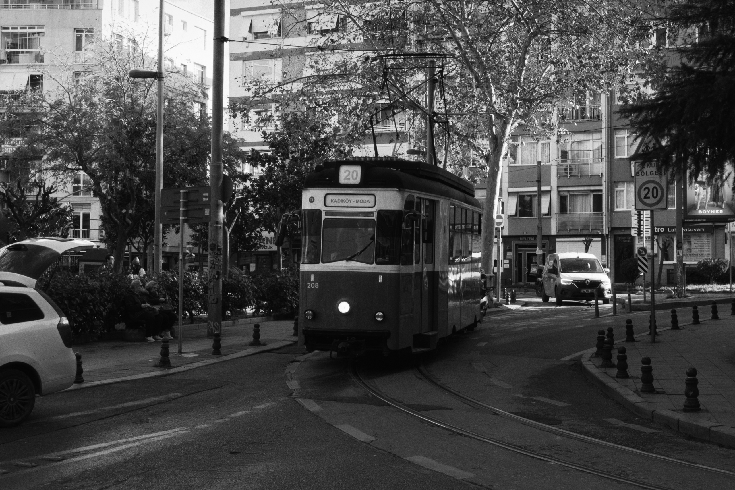 Kadikoy x Moda, Istanbul / Türkey AW25. Фотограф Юрин Евгений