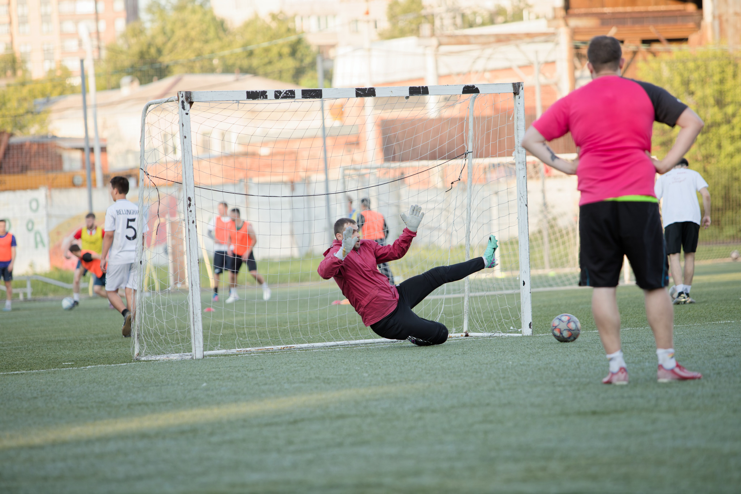 Любительская футбольная лига. Самокат-крылья. 25.06.2025. Репортажный и спортивный фотограф в г. Пермь Зильберг Павел