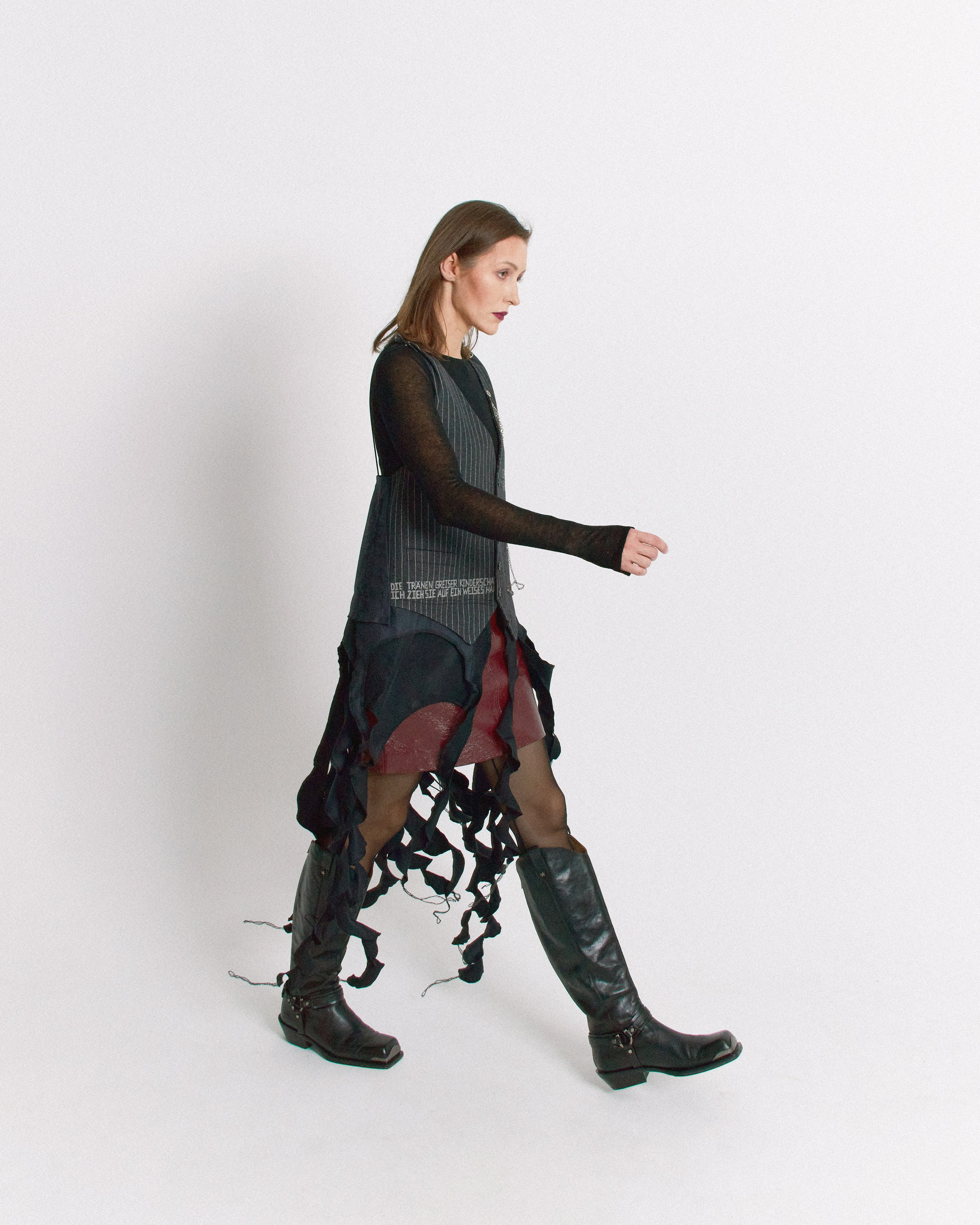 Rigraiser. Andrew Valmus