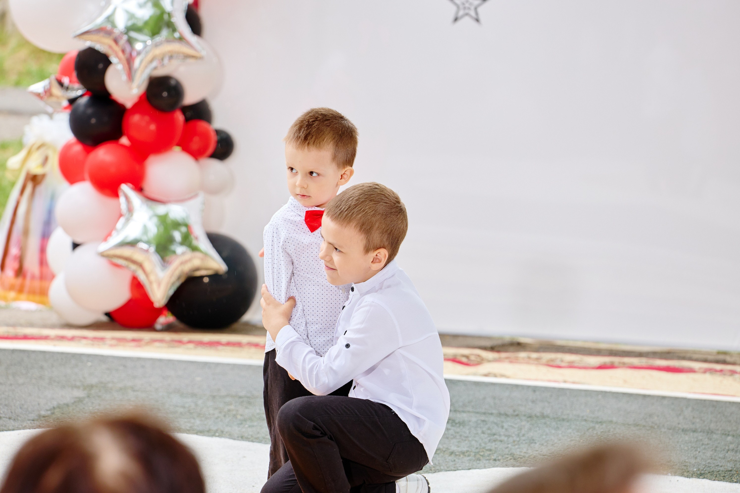 Выпускной 45 сад. Фотограф Выпускные альбомы Таганрог Сергей Коробченко