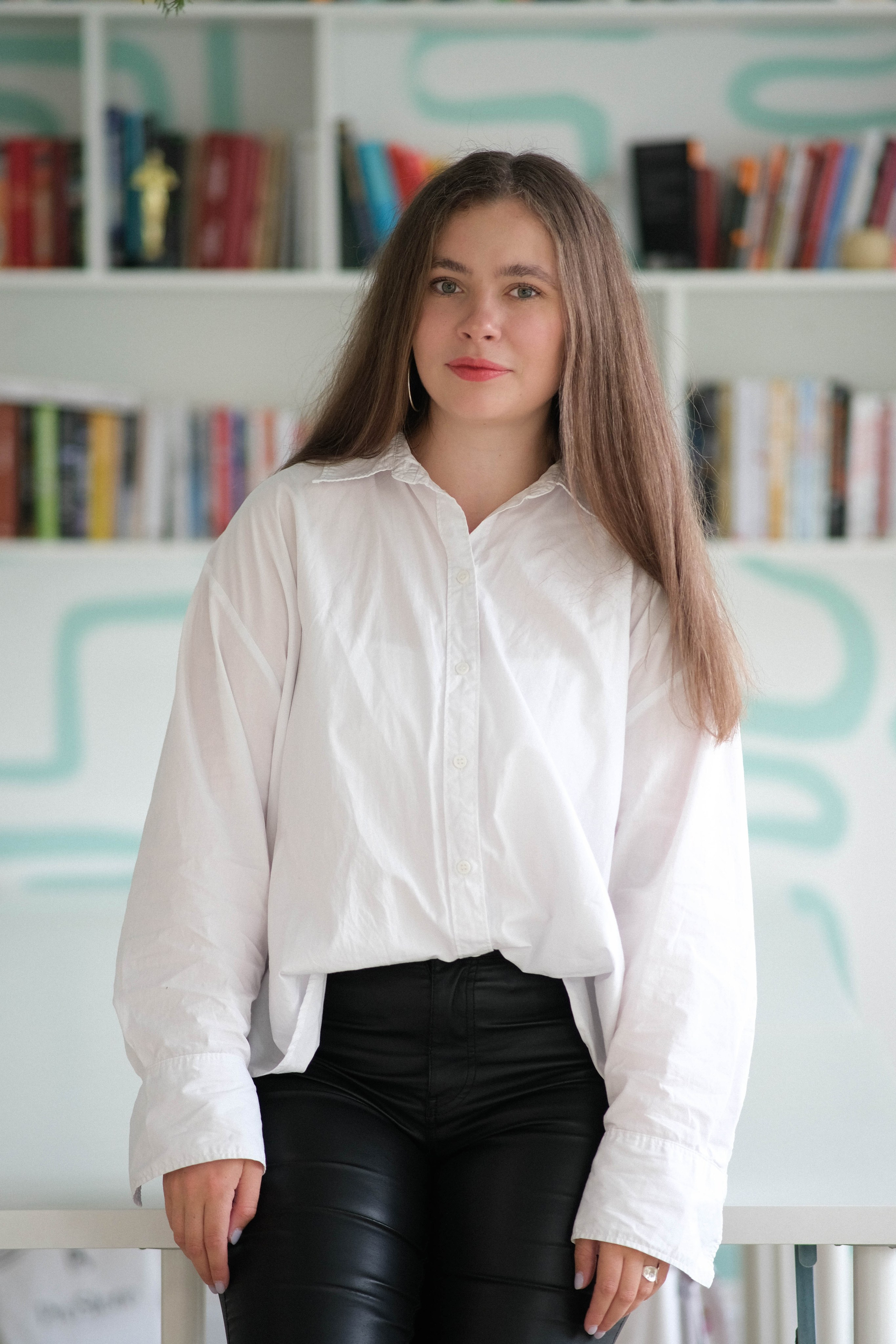 Съемка на визитки сотрудников агенства недвижимости + лайф фото. Главная