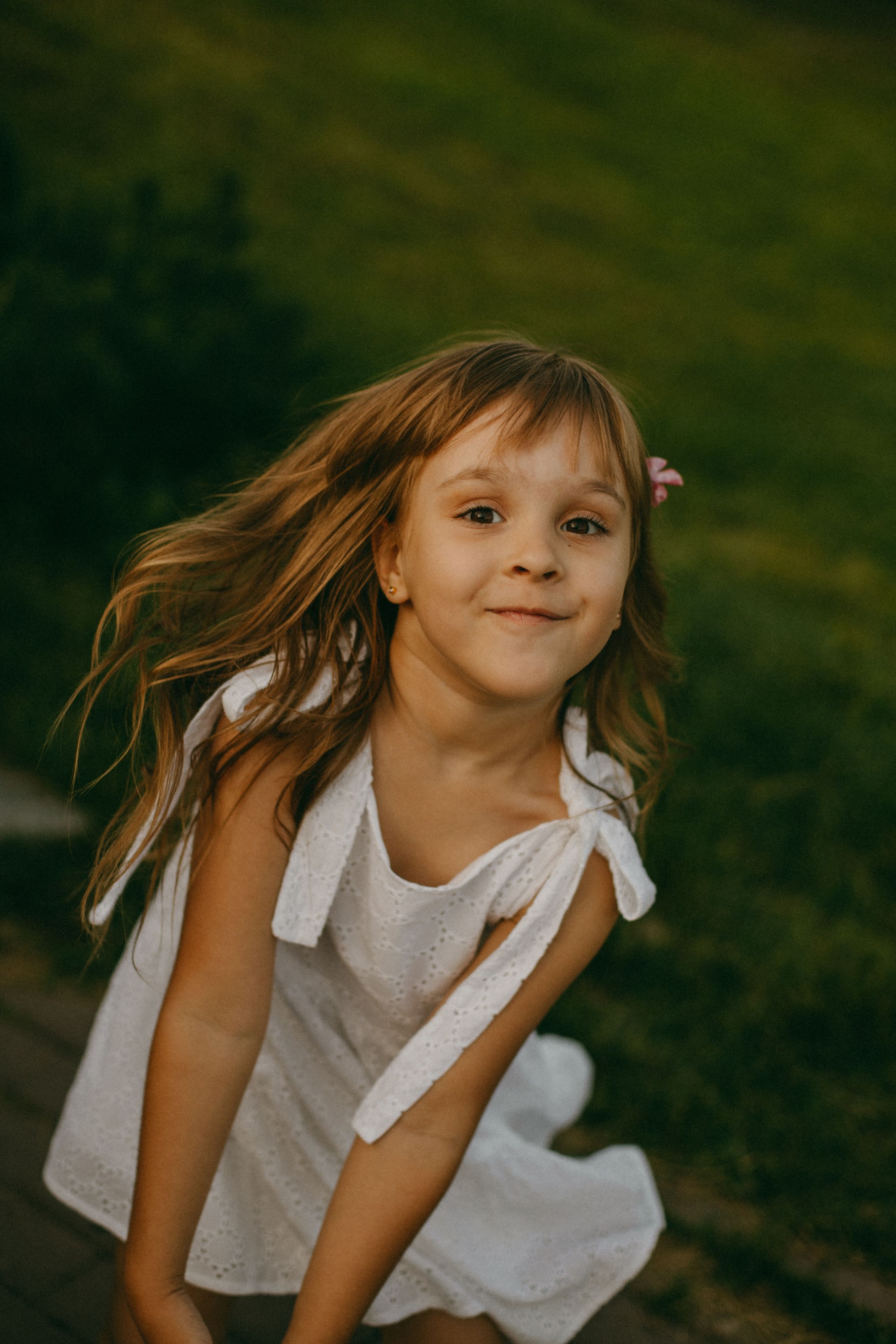 Эмма и Влада на летней прогулке с мамой. Фотограф Наталья Кургина Слюдянка Иркутск