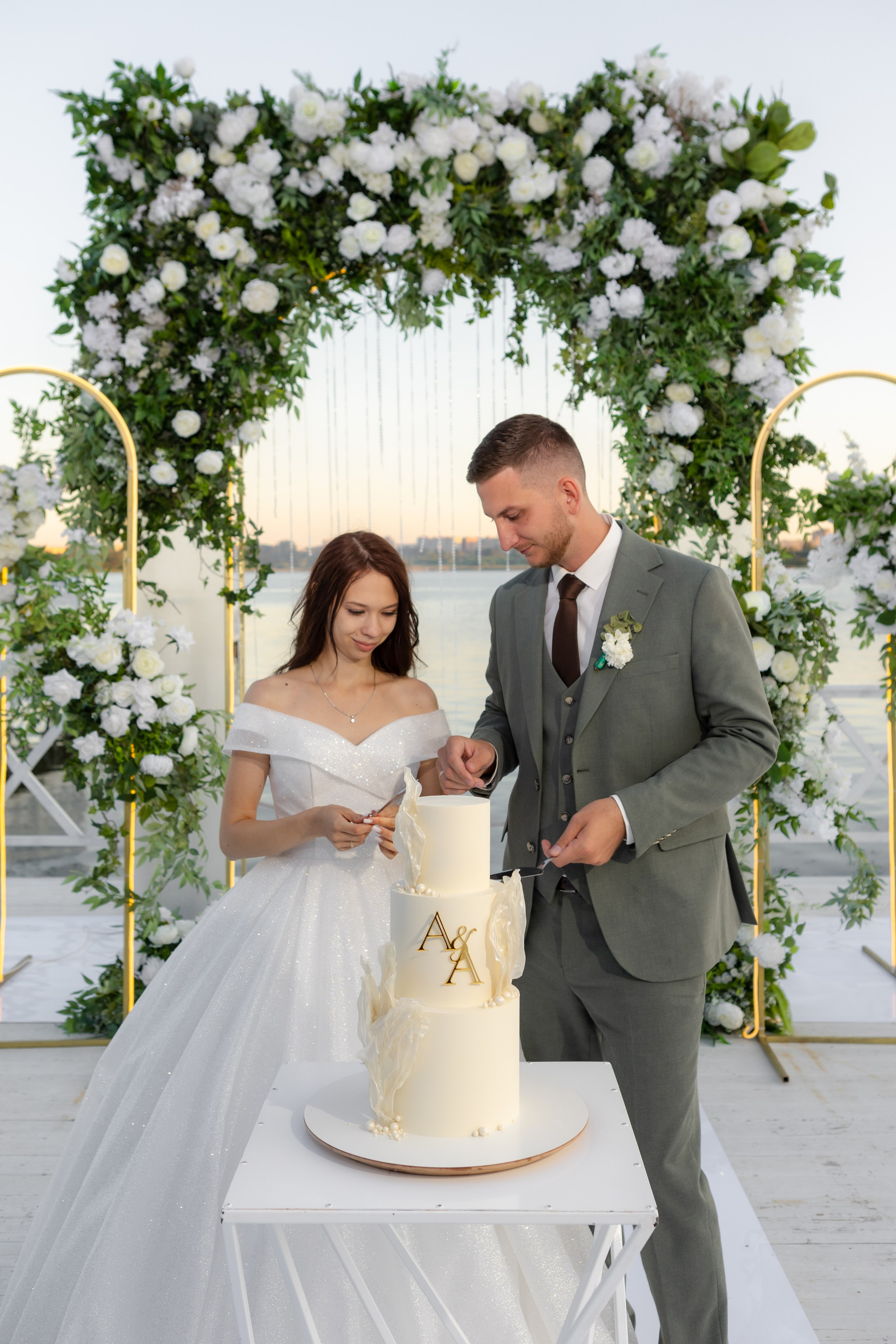 Саша и Алина. Главная