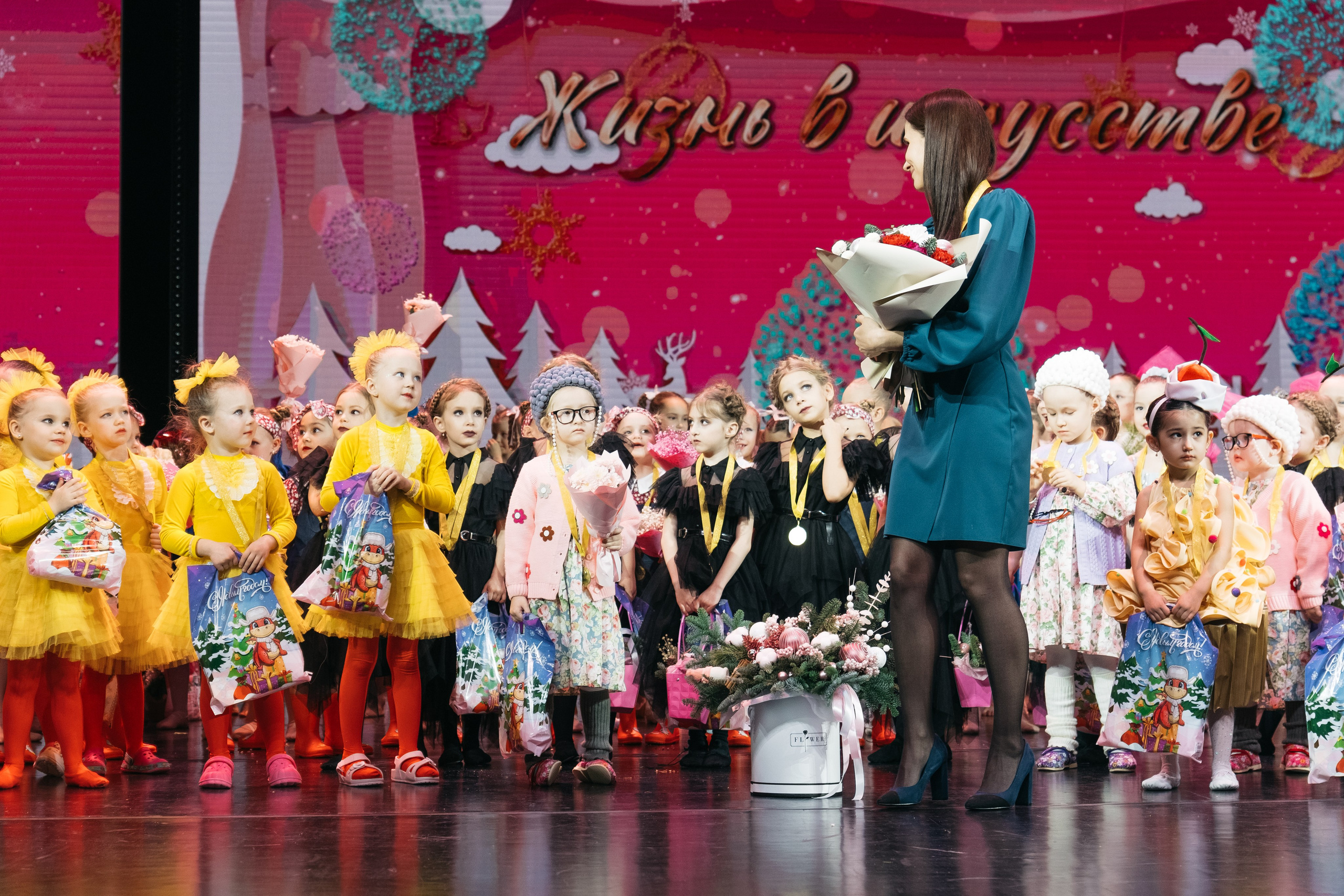 СурГУ 23.12.23. Репортажный и свадебный фотограф в Сургуте