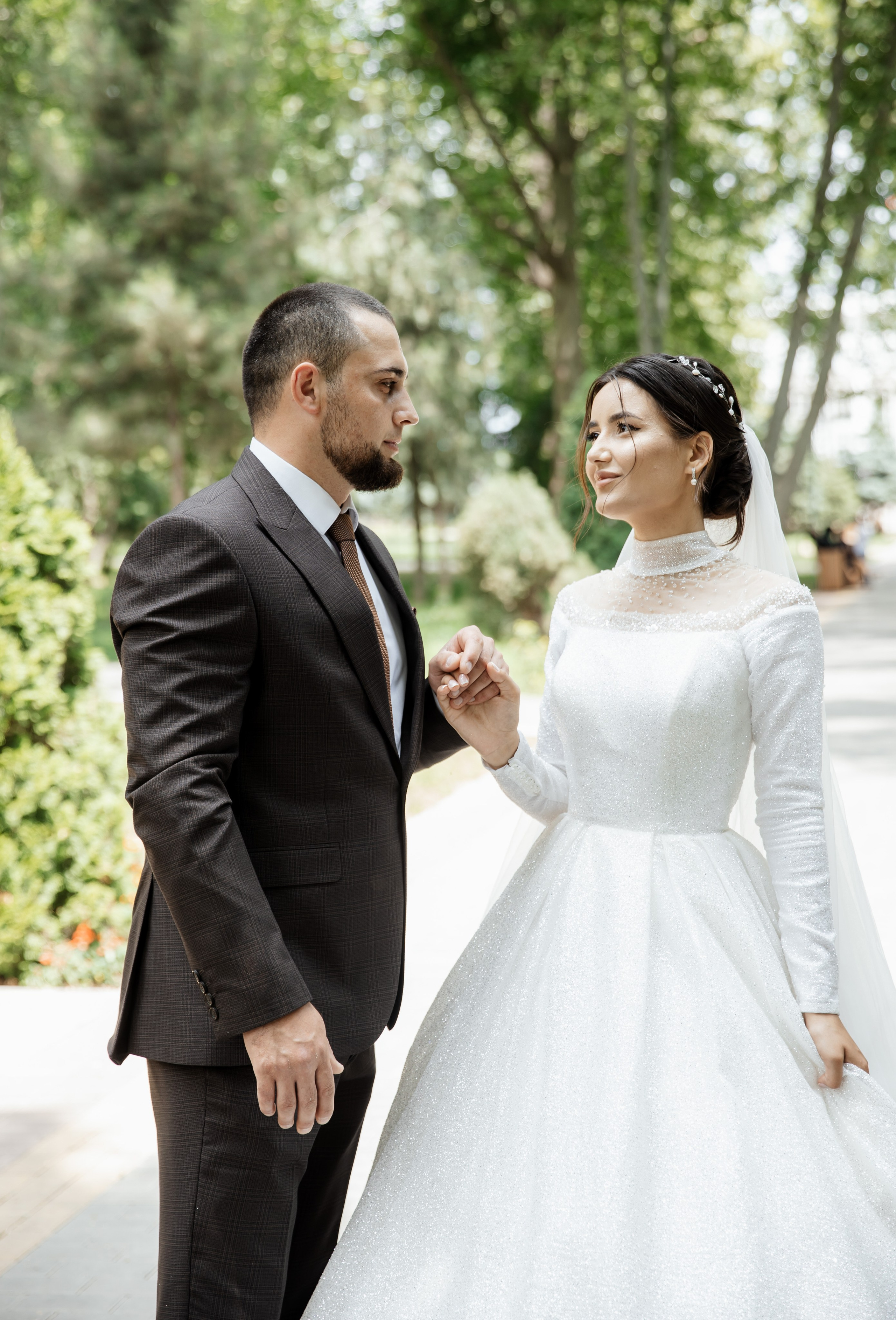 Хаджи и Камила. Omar Shapiev