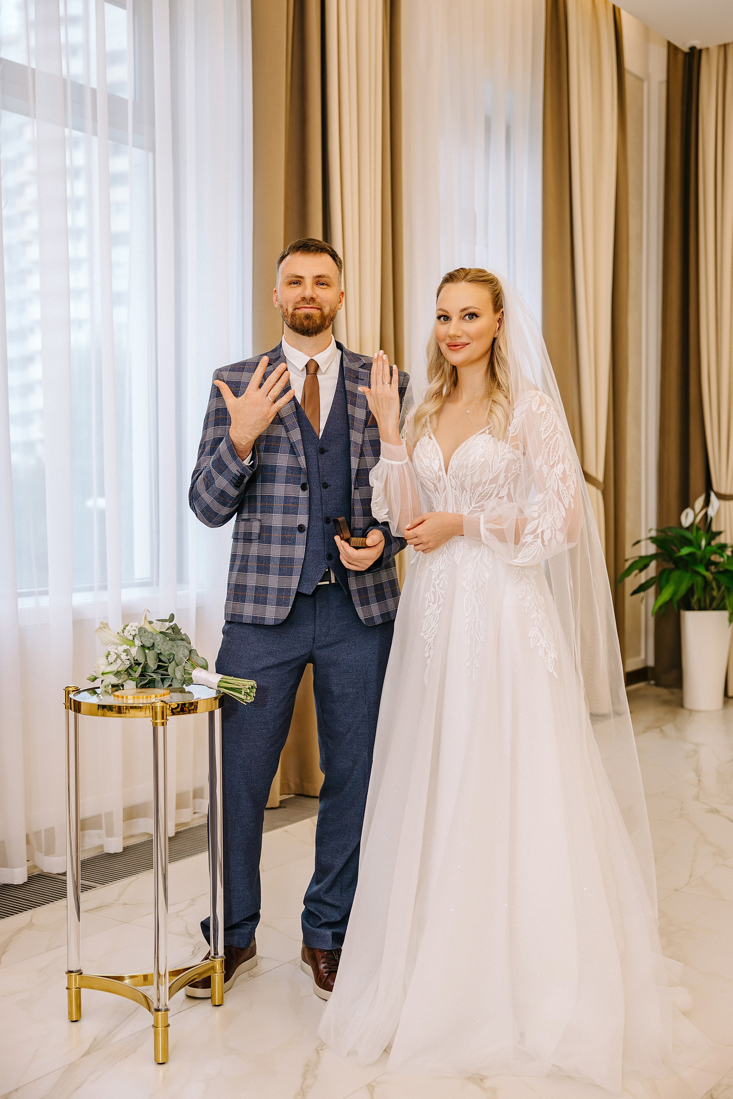 Чувства. Александр Антонов. Профессиональный свадебный, репортажный фотограф в Москве, Подольске. Фото+Видео на любой праздник