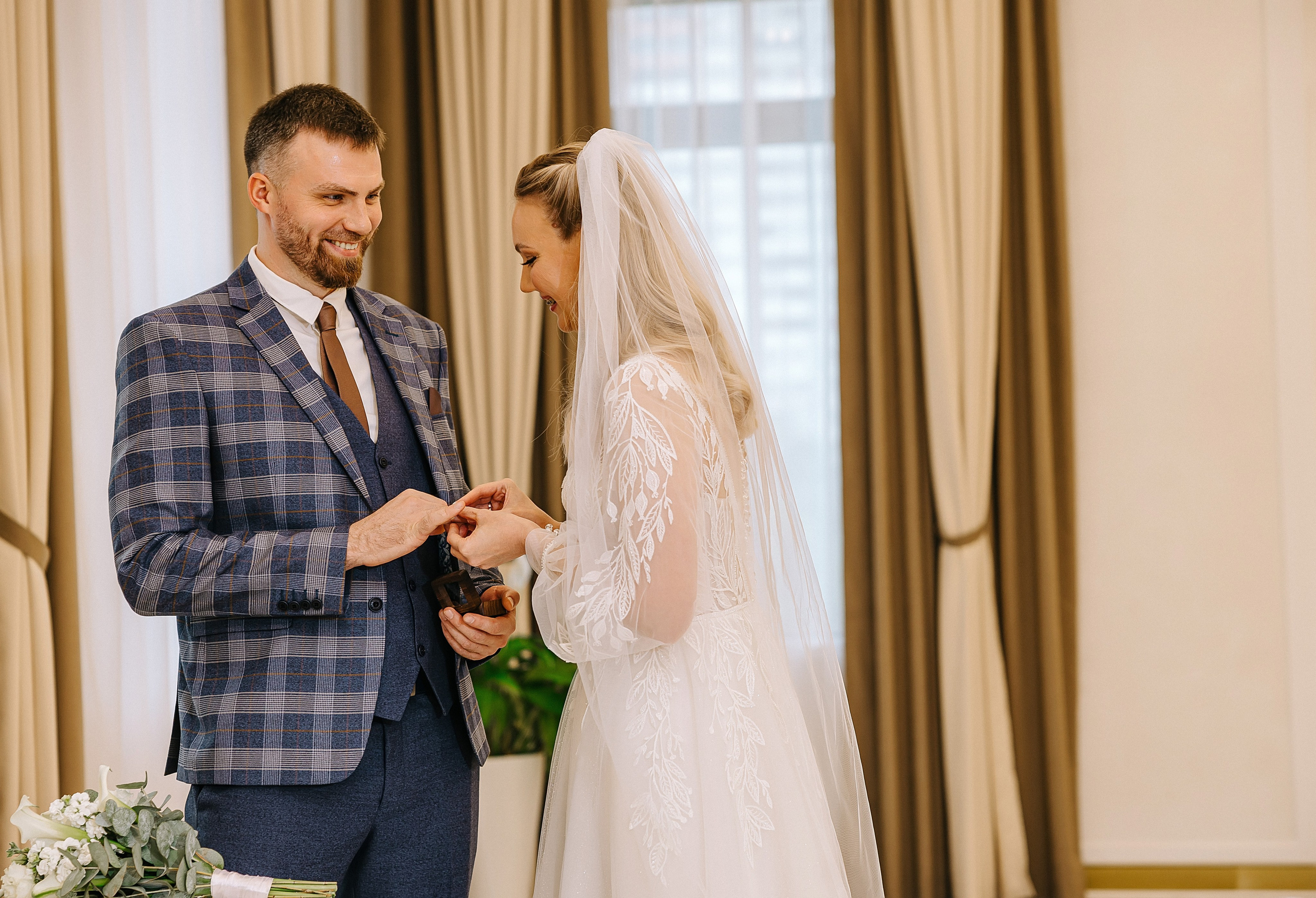 Чувства. Александр Антонов. Профессиональный свадебный, репортажный фотограф в Москве, Подольске. Фото+Видео на любой праздник