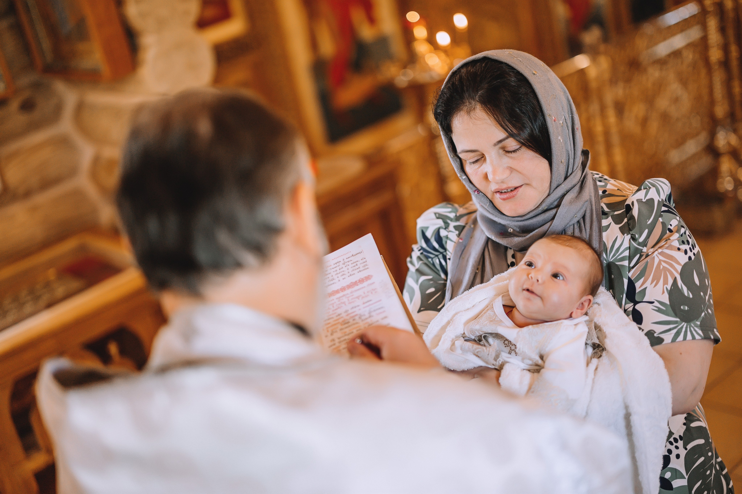 Крещение Елизаветы. Александр Антонов. Профессиональный свадебный, репортажный фотограф в Москве, Подольске. Фото+Видео на любой праздник