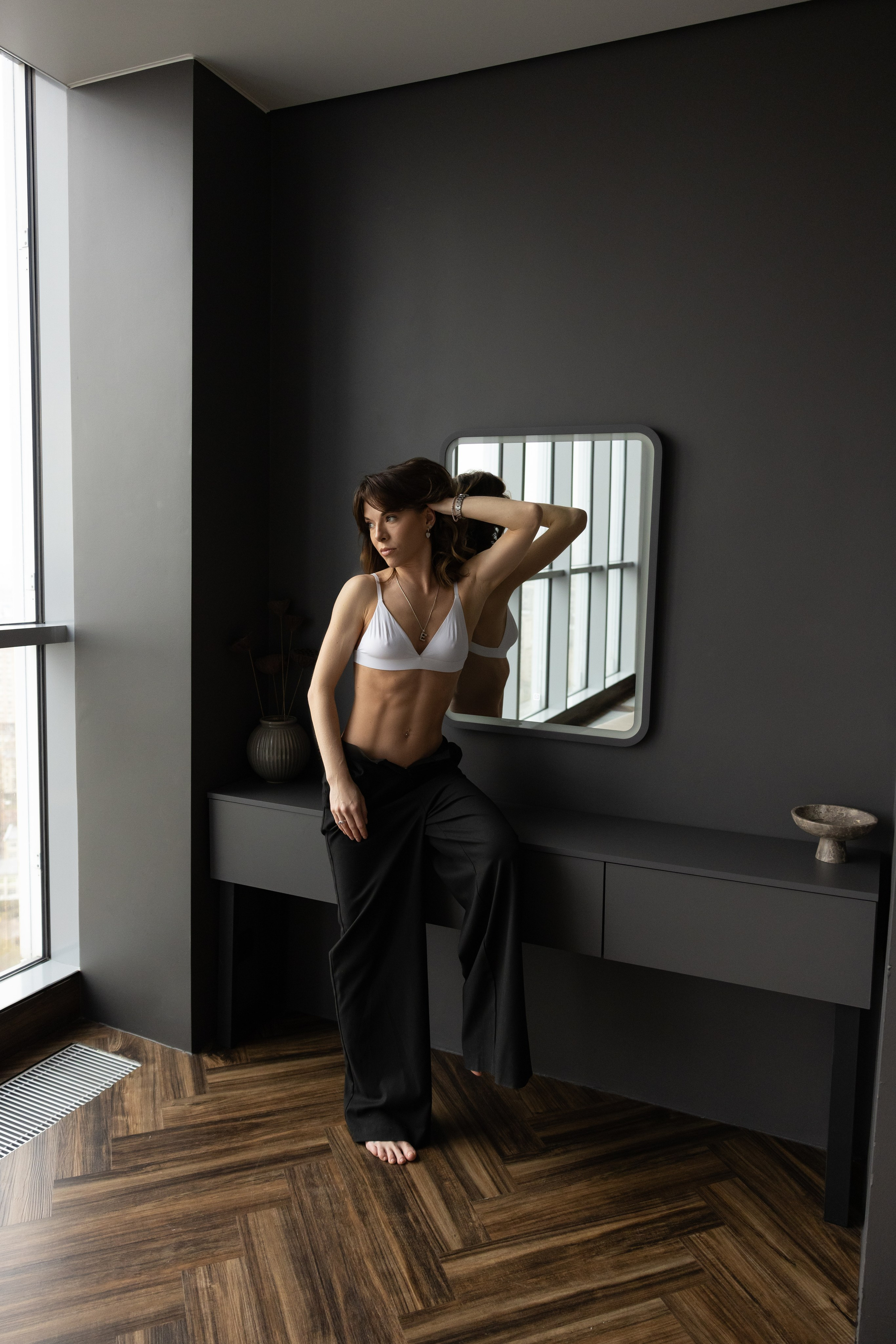 В БЕЛЬЕ. Фотограф Надежда Заломаева