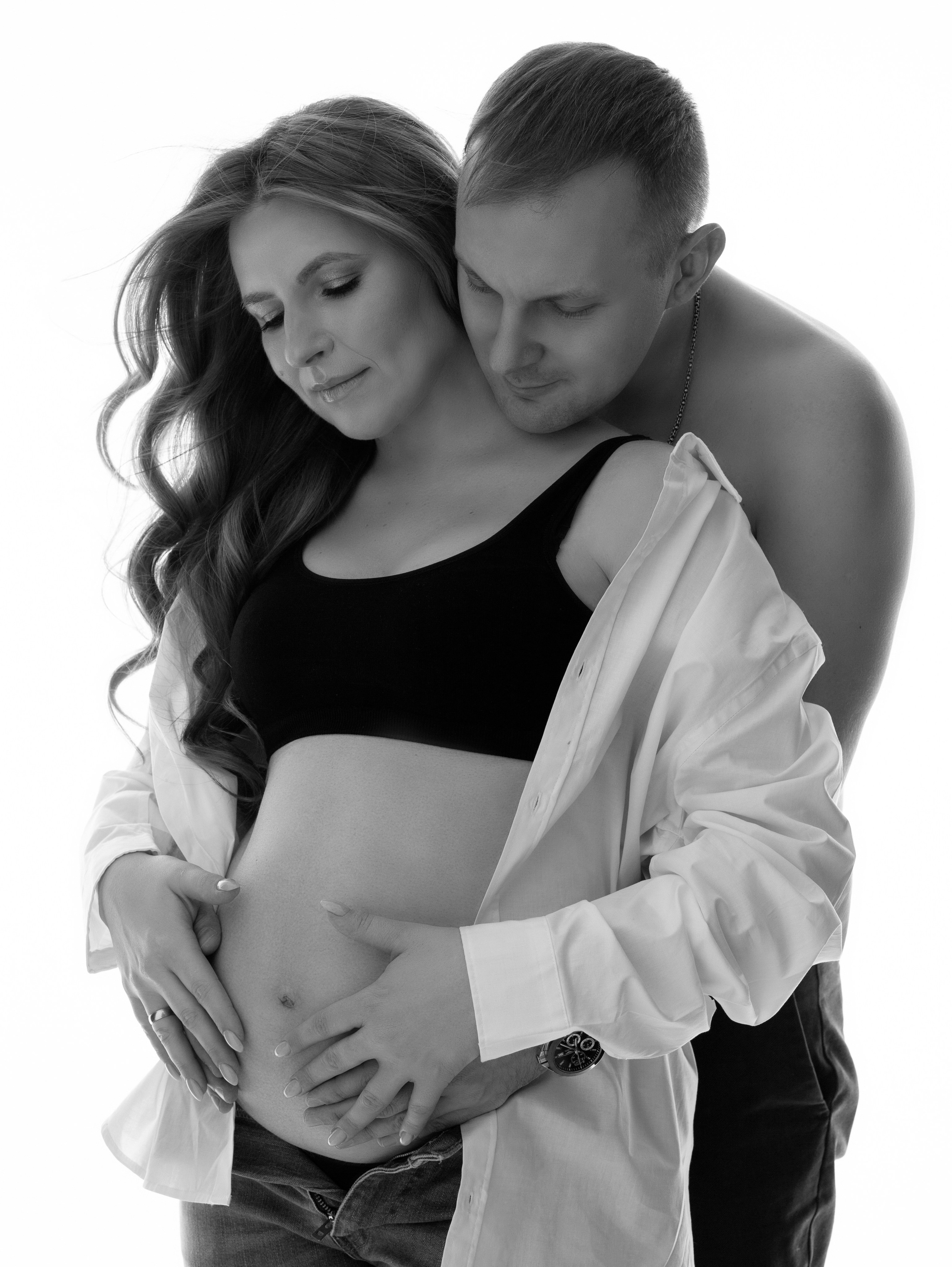 Катя чб беременность. Семейный фотограф в Санкт-Петербурге Ирина Иванова