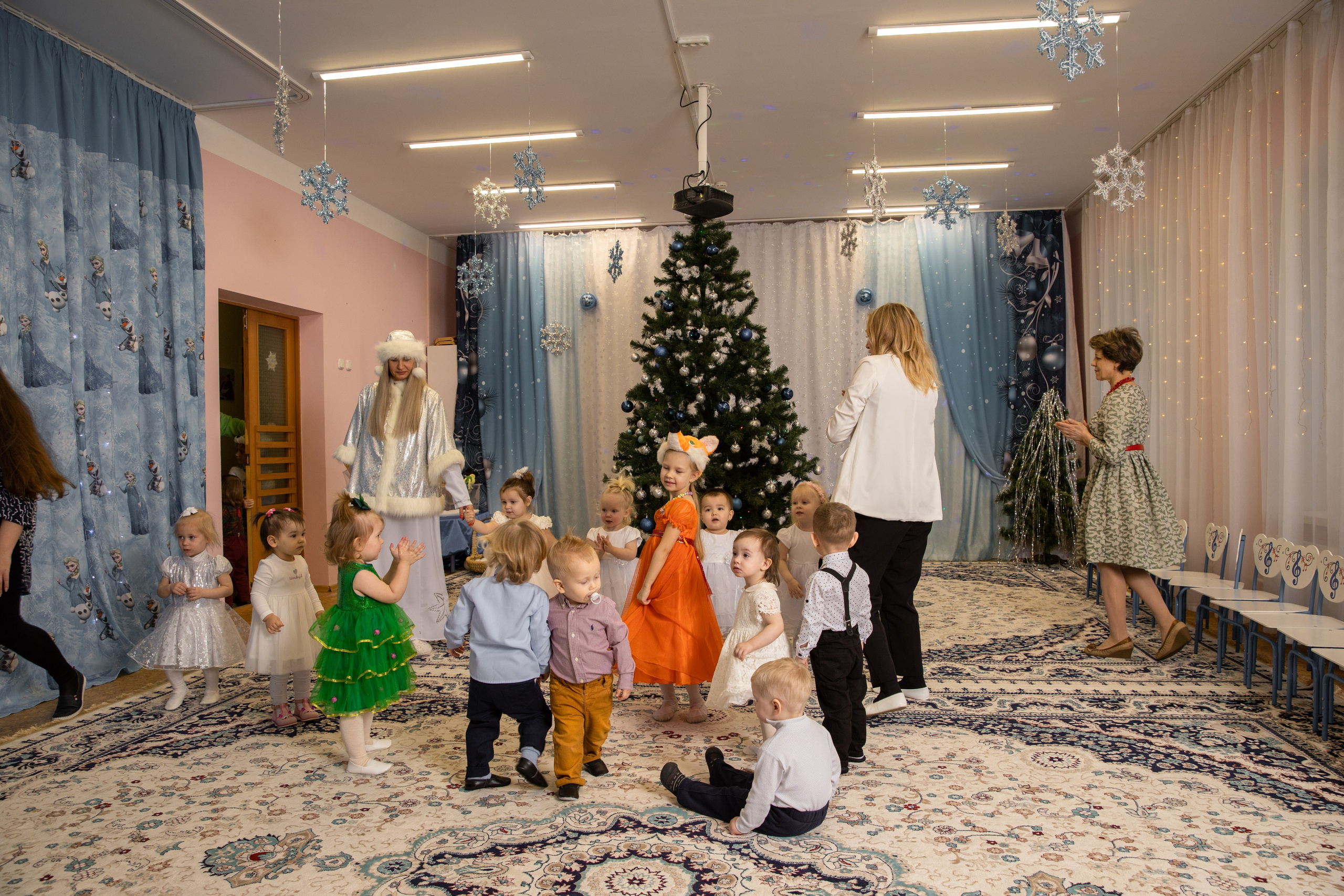 Новогодний утренник Успех. Фотограф в Железнодорожном и Балашихе