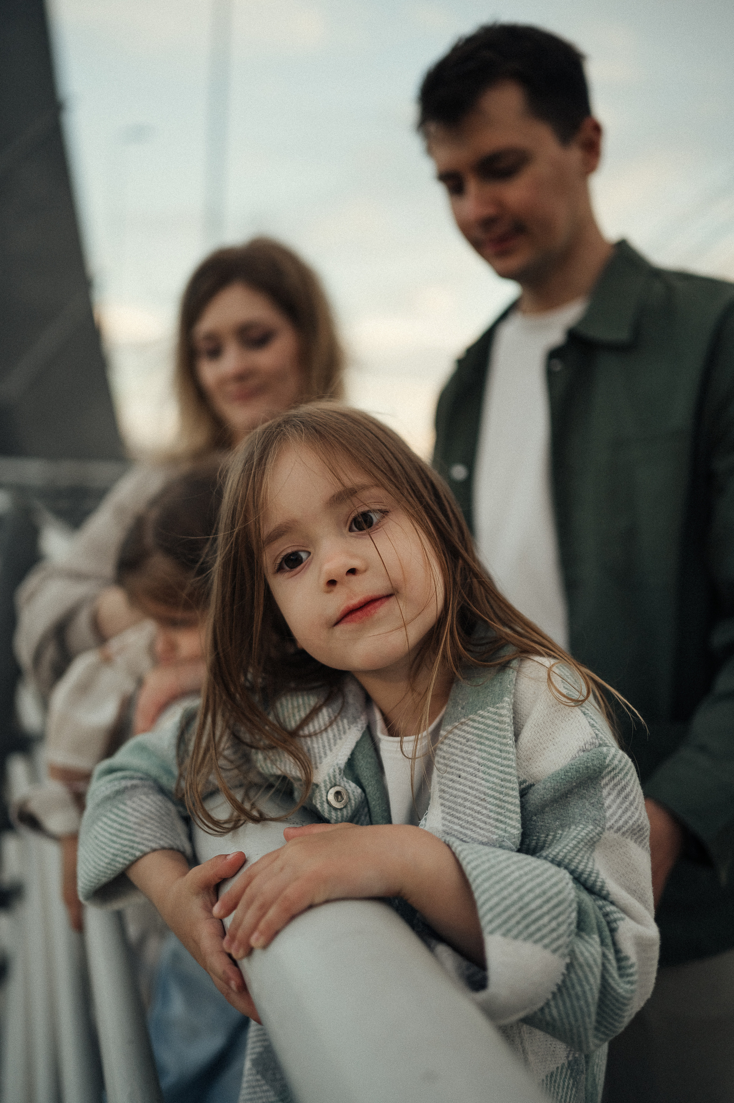 Семейная фотосессия в городе. Фотограф и видеограф в Санкт-Петербурге Полина Янушко. Съёмка родов