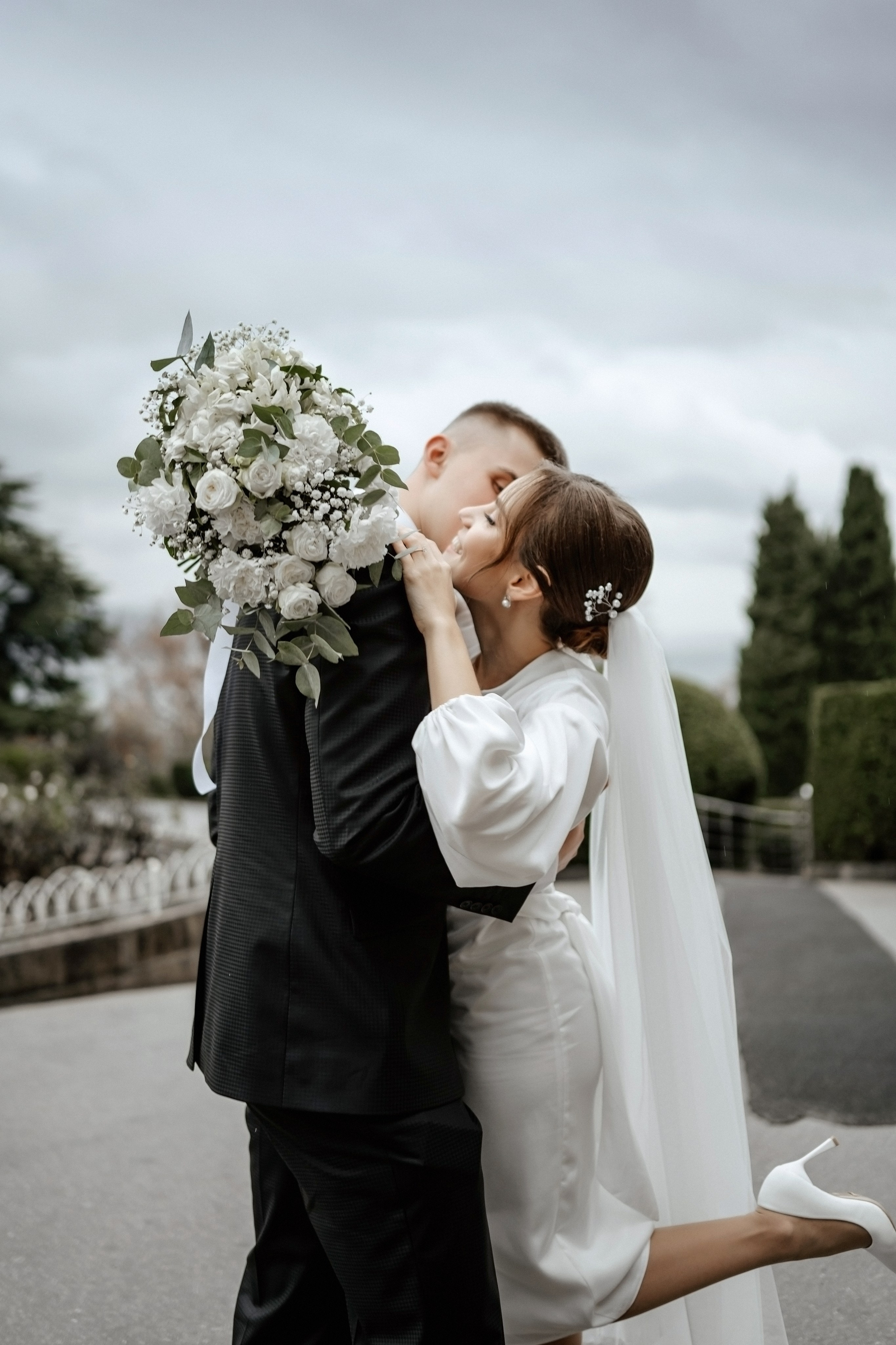 Свадебная фотосессия в Ливадийском дворце. Свадебный и семейный фотограф и видеограф, Крым, Москва, Санкт -Петербург