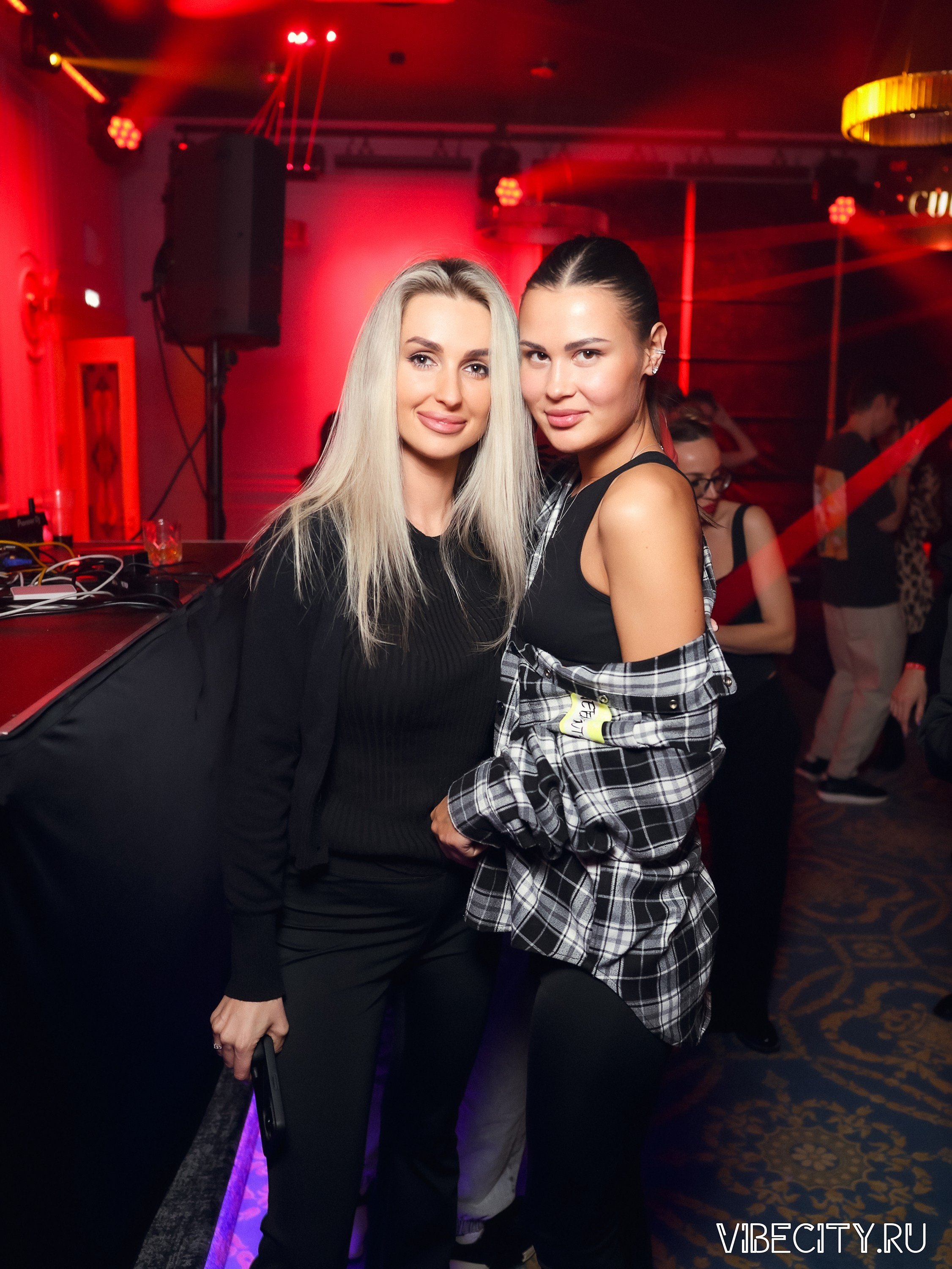 CULT MASQUERADE X GRAND PALACE. VIBECITY.RU Вайб Сити Ру Фоторепортажи Фотоотчеты Калининград