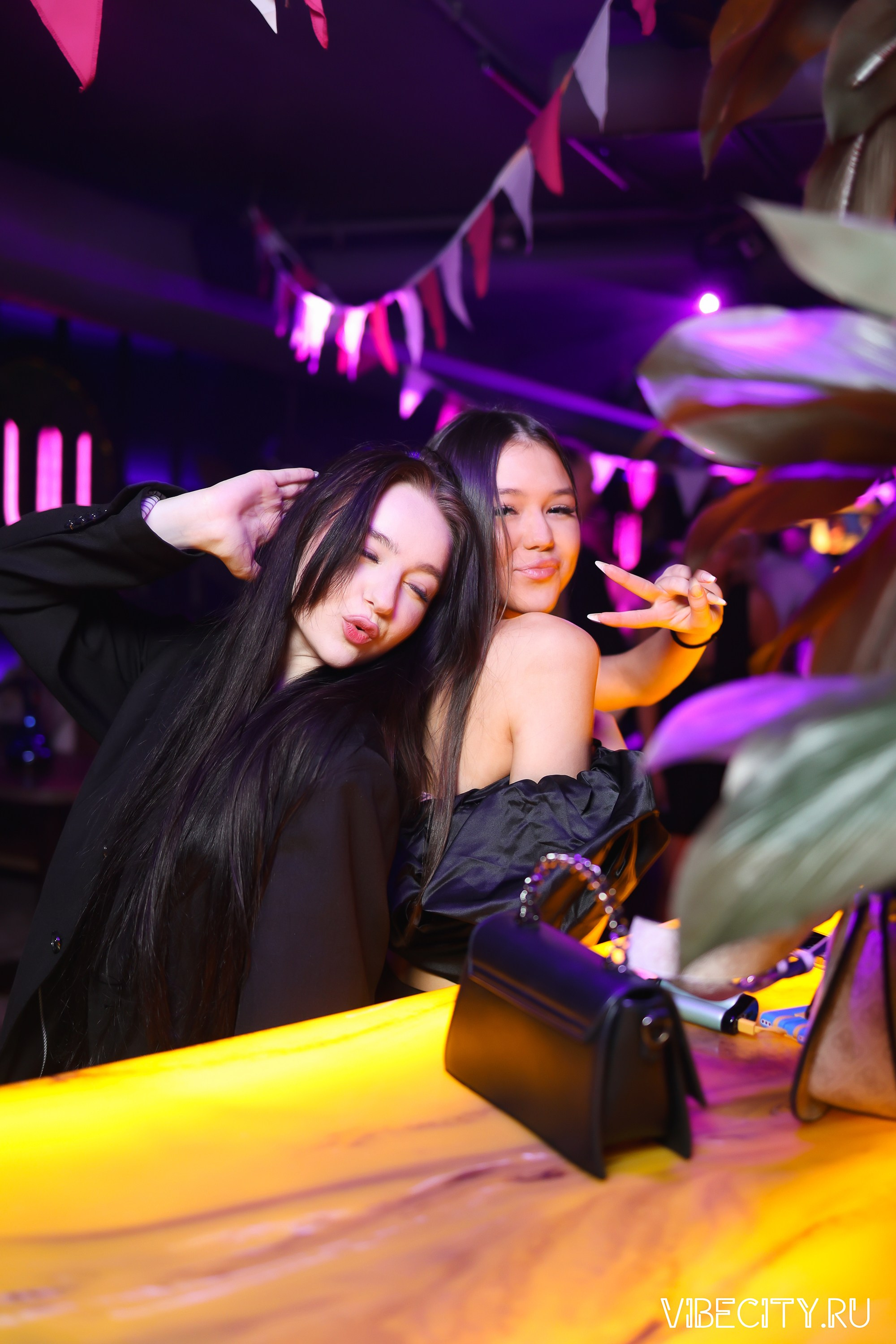 DOUBLE U. VIBECITY.RU Вайб Сити Ру Фоторепортажи Фотоотчеты Калининград