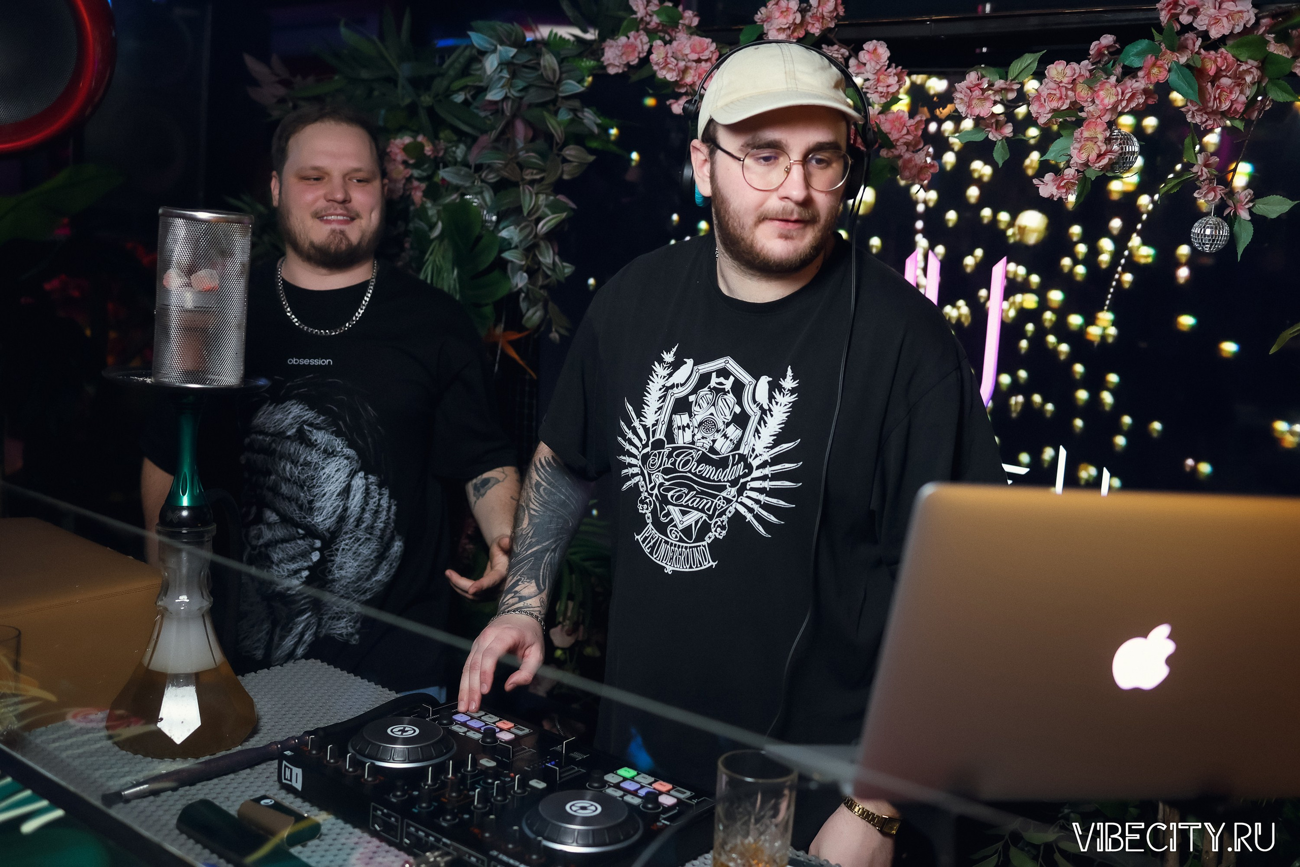 DOUBLE U. VIBECITY.RU Вайб Сити Ру Фоторепортажи Фотоотчеты Калининград