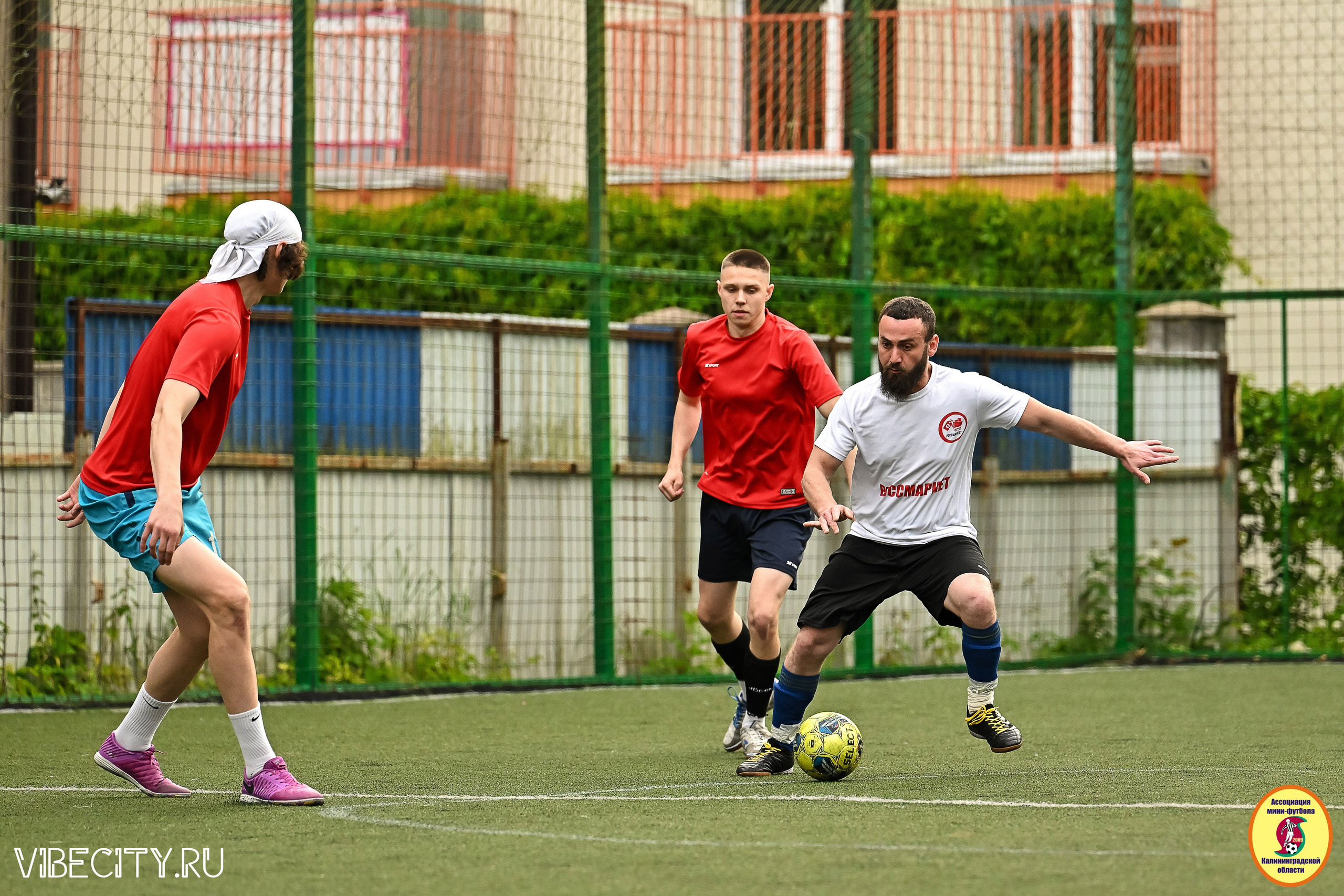 ИГРЫ МИНИ-ФУТБОЛЬНОЙ И КОРПОРАТИВНОЙ ЛИГИ. VIBECITY.RU Вайб Сити Ру Фоторепортажи Фотоотчеты Калининград