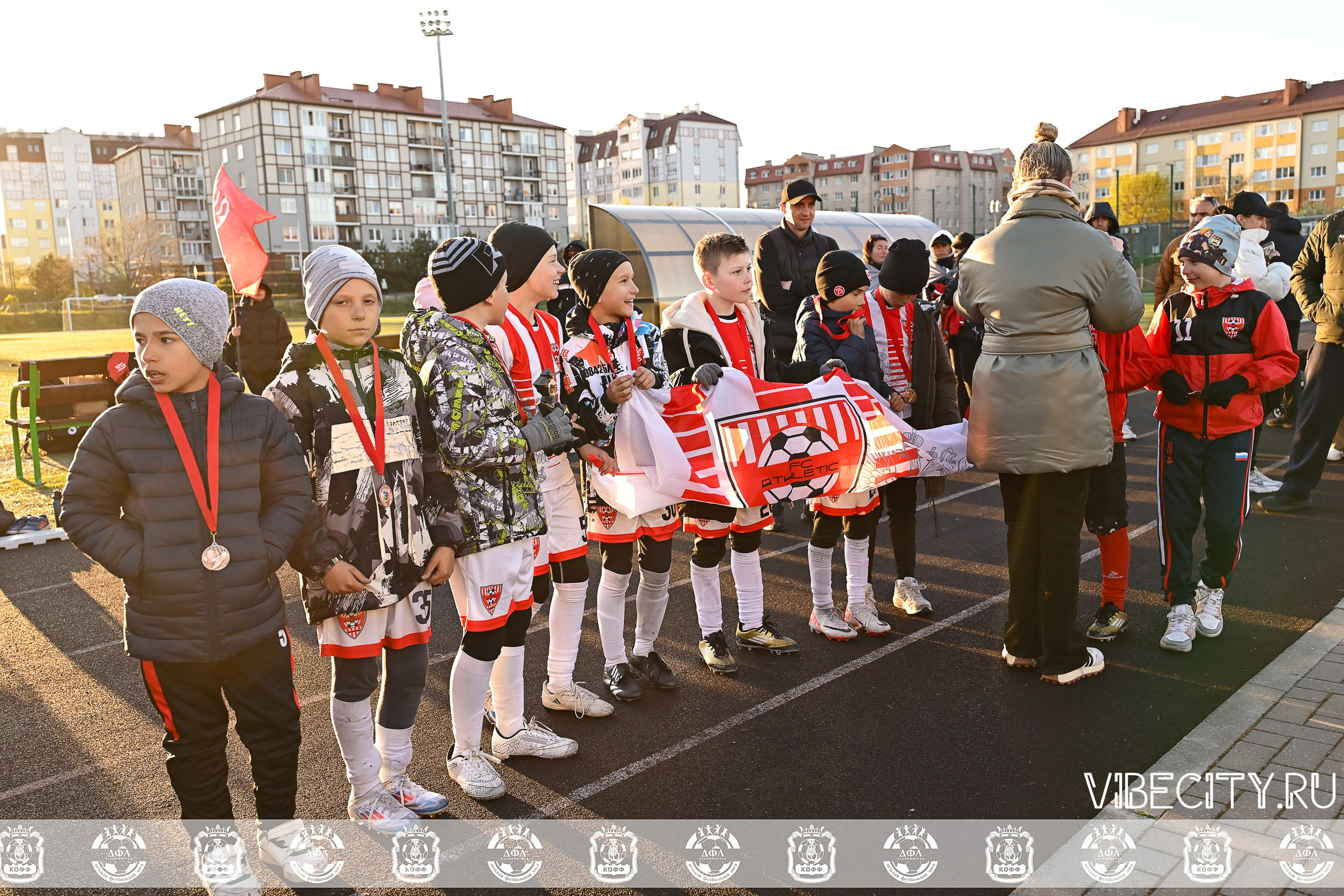 XIV ВСЕРОССИЙСКИЙ ФУТБОЛЬНЫЙ ФЕСТИВАЛЬ «ЗАГРУЗИ СЕБЯ ФУТБОЛОМ!». VIBECITY.RU Вайб Сити Ру Фоторепортажи Фотоотчеты Калининград