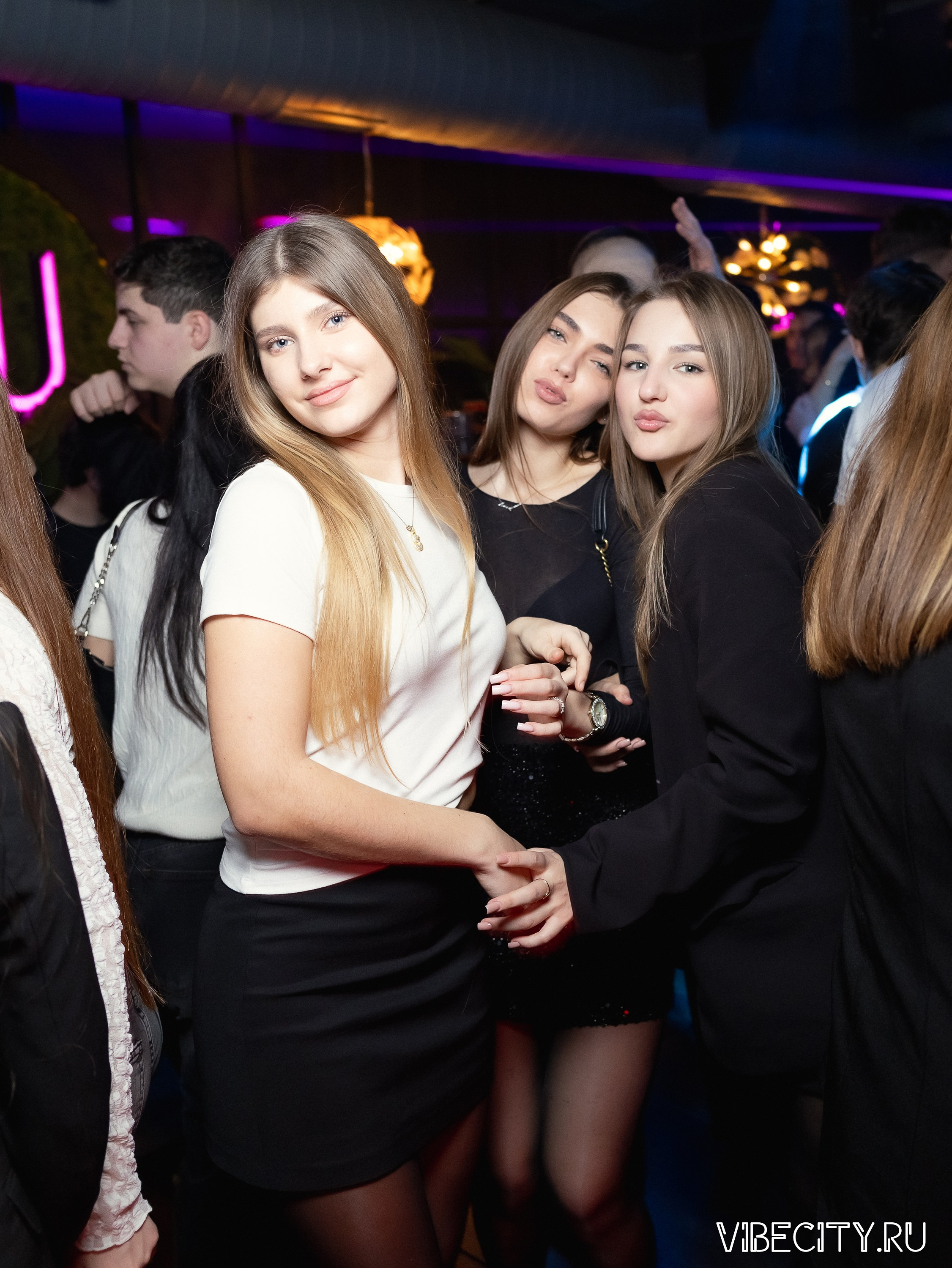 DOUBLE U. VIBECITY.RU Вайб Сити Ру Фоторепортажи Фотоотчеты Калининград