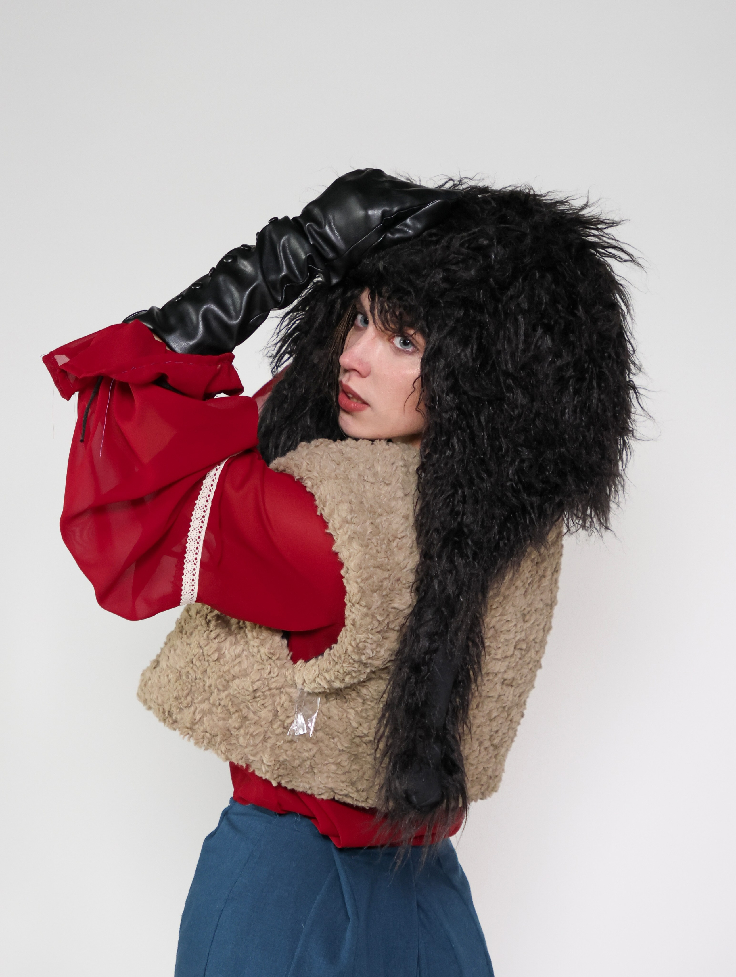 Ретро коммерция. Костюмер, художник кино и телевидения в спб