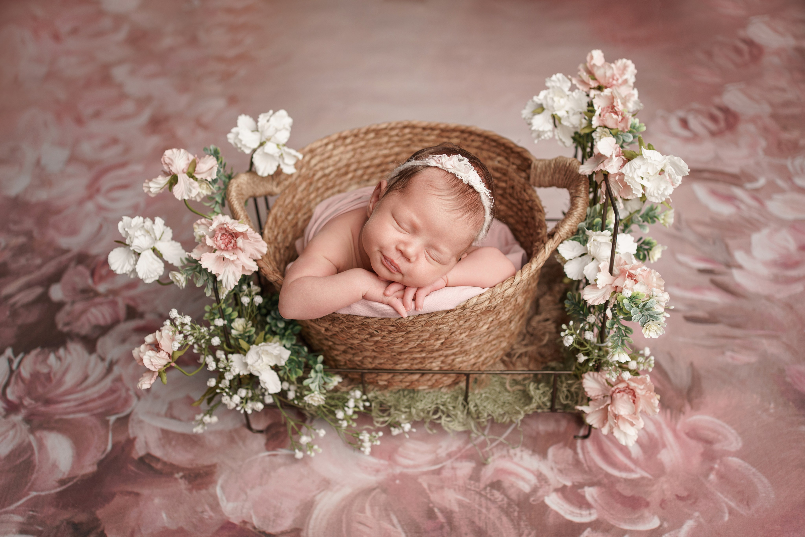 Фотосессия новорожденных | Галерея трогательных кадров малышей в стиле newborn. Фотосессия новорожденных в Москве и Московской области | Профессиональный фотограф newborn — Татьяна Иванова