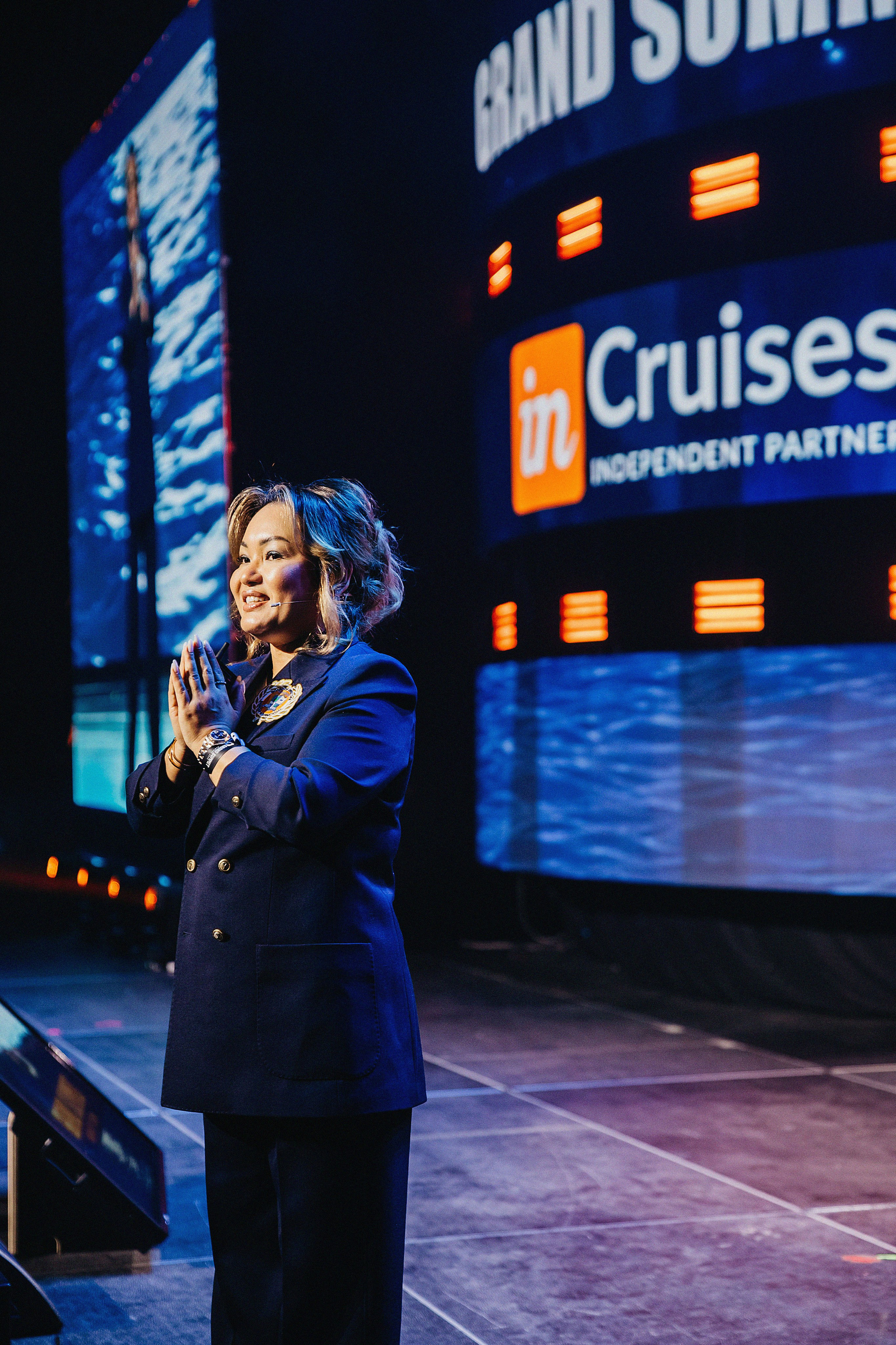 Grand Sammit Incruses. Свадебный, семейный и портретный фотограф в Алматы, Костанай