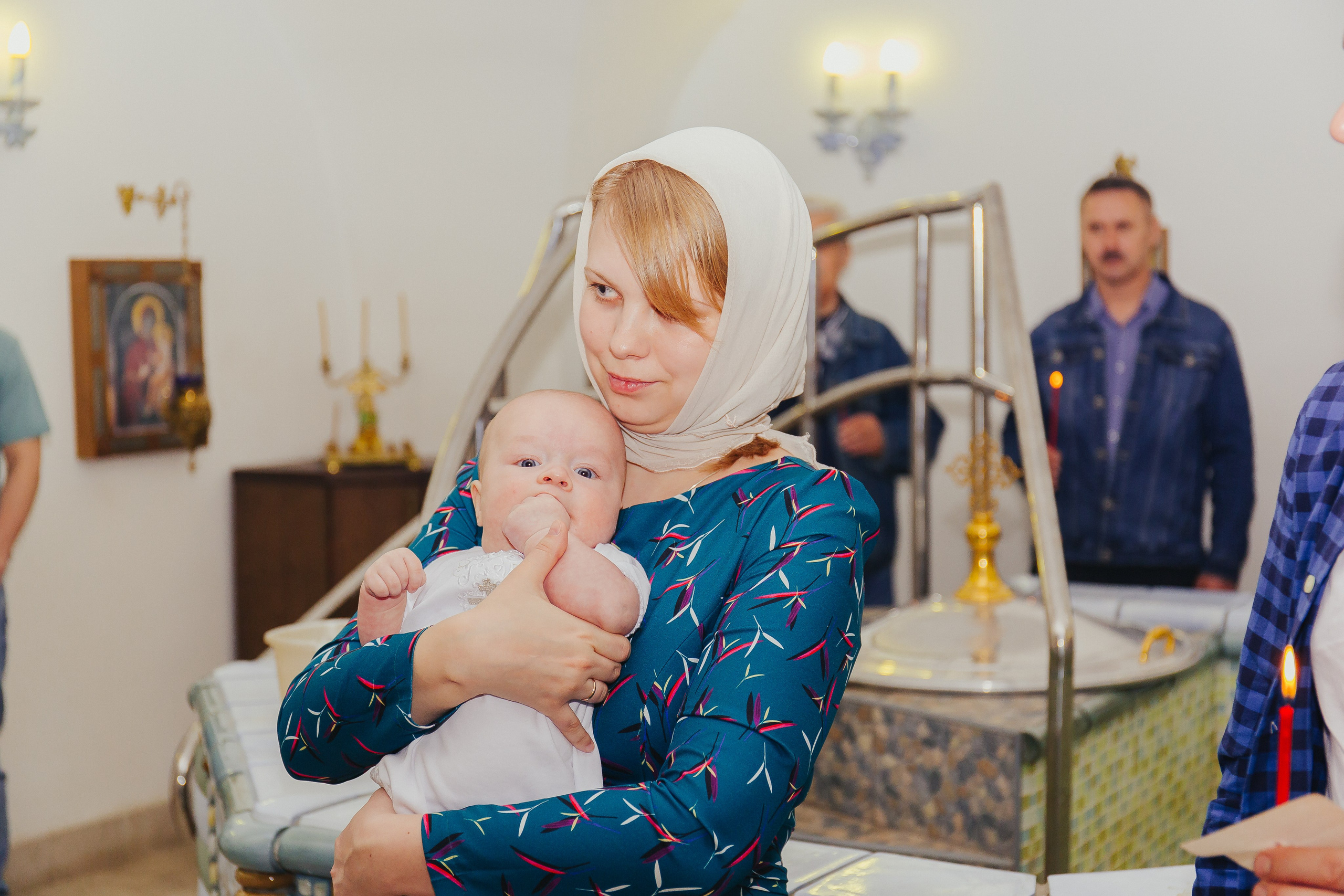 Крещение Михаила. Церковь Явления Пресвятой Богородицы. Фотограф новорожденных и детский в Сергиевом Посаде Кругликова Юлия