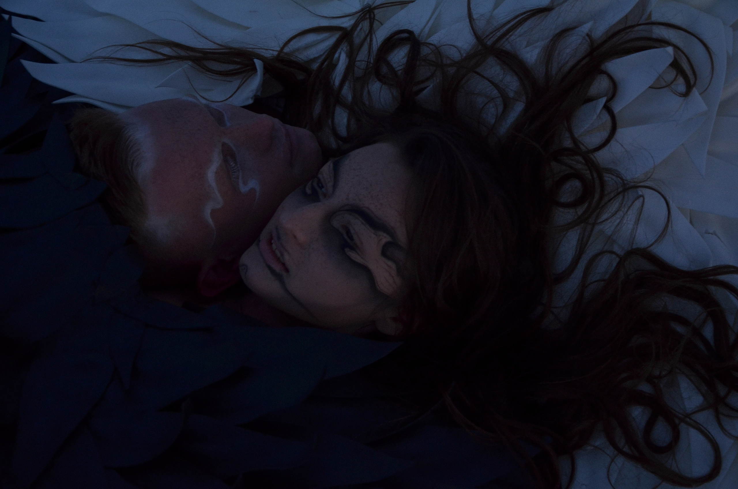 Белое и черное