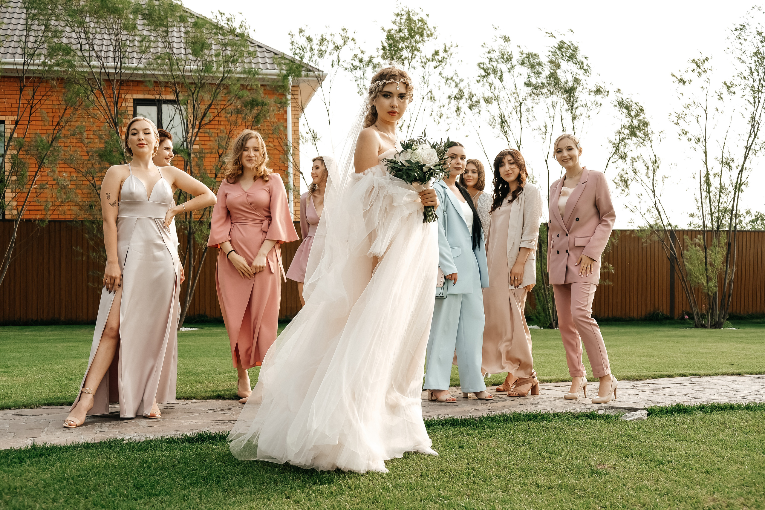 Свадебная фотография. Женский и свадебный фотограф в Тюмени