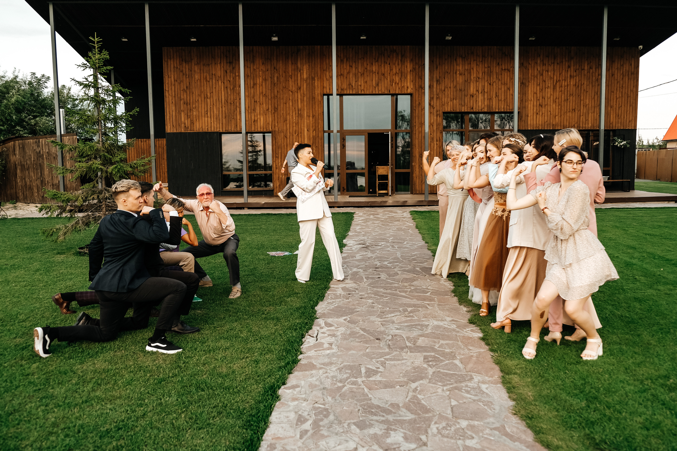 Свадебная фотография. Женский и свадебный фотограф в Тюмени