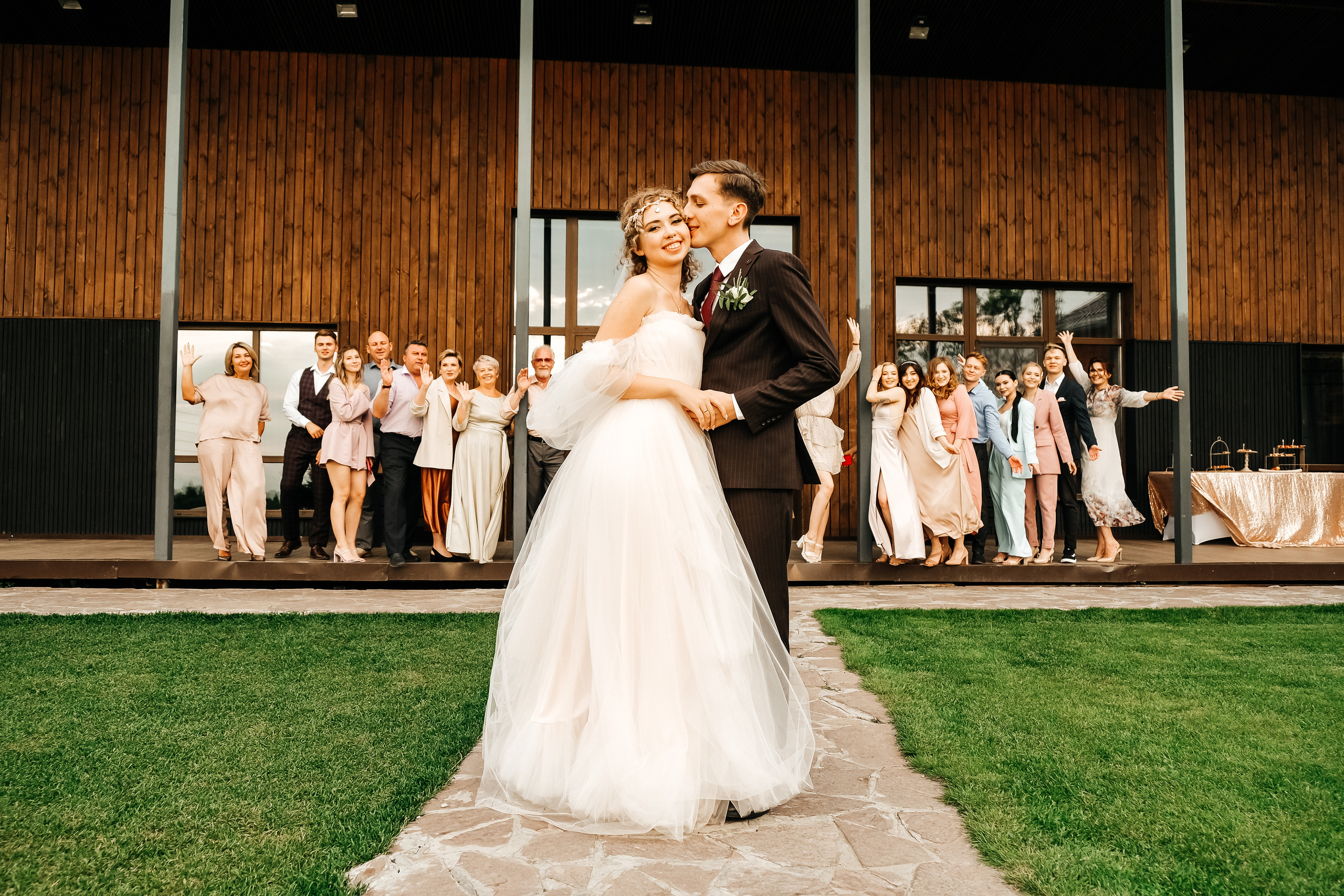 Свадебная фотография. Женский и свадебный фотограф в Тюмени