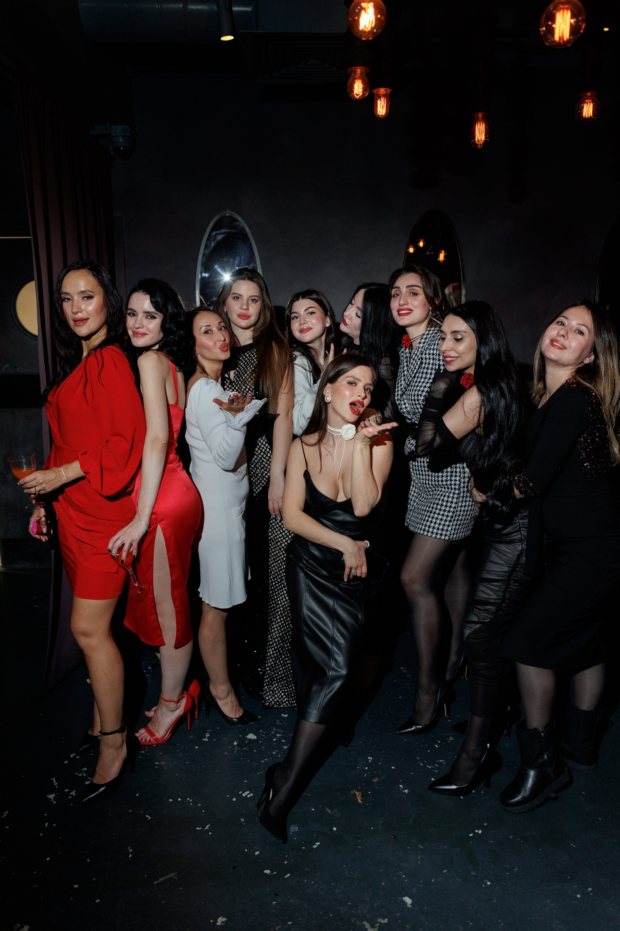 New Year Подружки 23/2024. Свадебный, портретный и репортажный фотограф Дмитрий Карпов