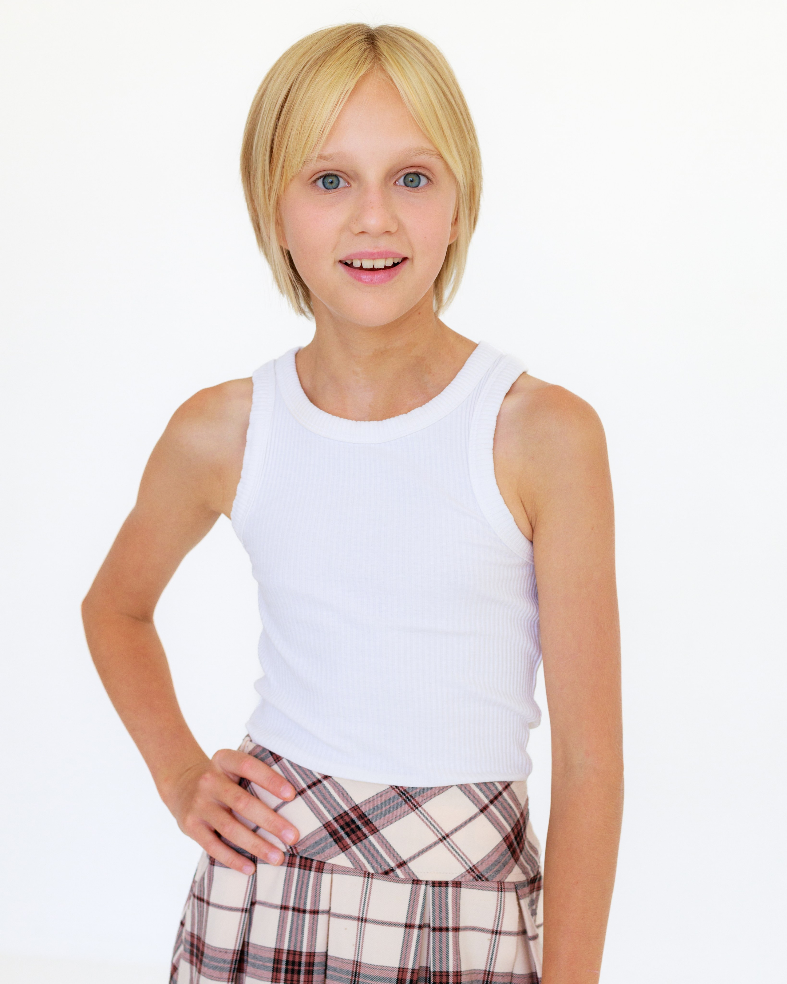 Злата Тецкая 152/11/37. Римма Зайцева контент для брендов