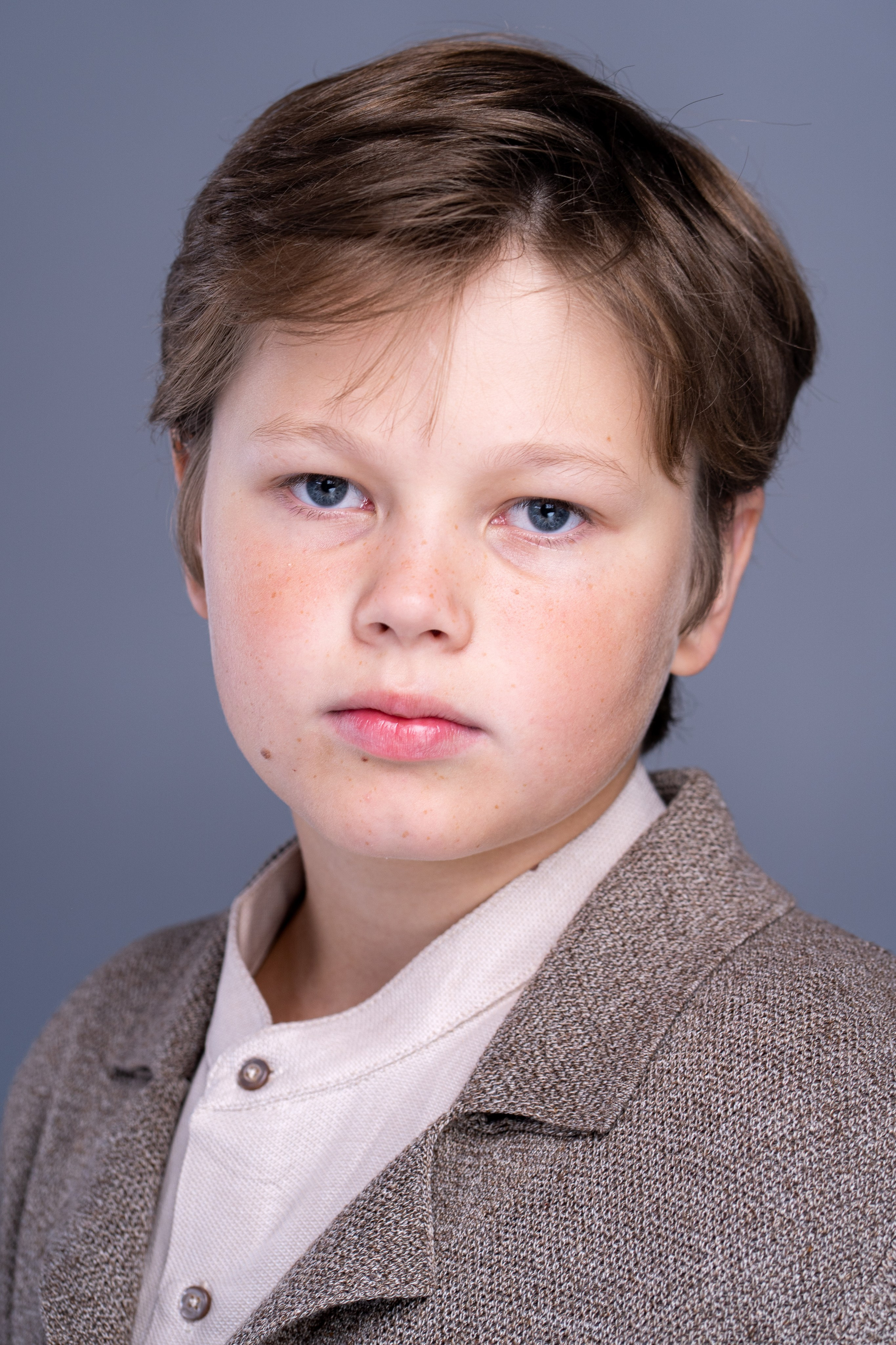 МАТВЕЙ. Портретный фотограф. Актёрское портфолио