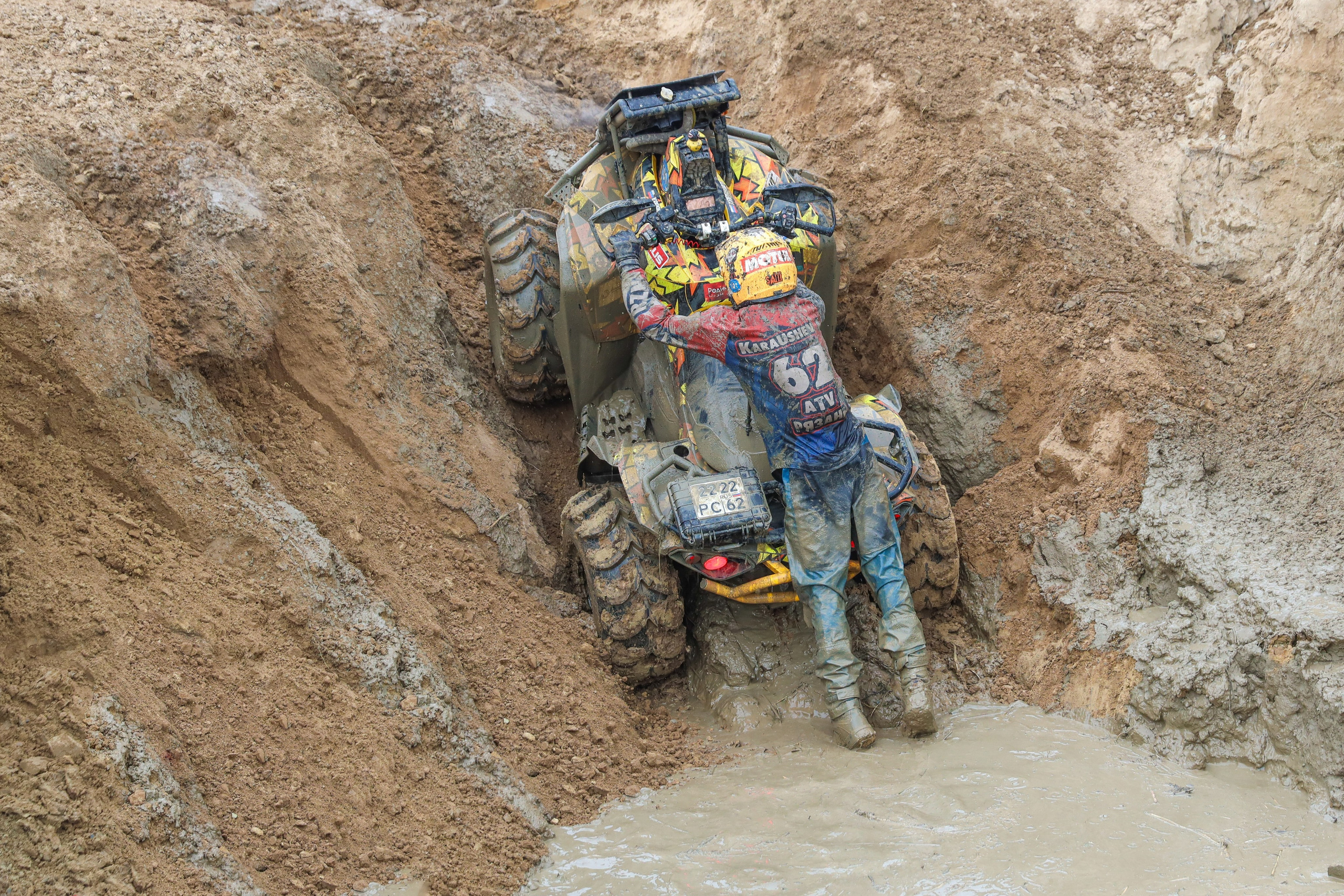 Гонки на квадроциклах Грязевое кольцо. Спортивный фотограф в Самаре
