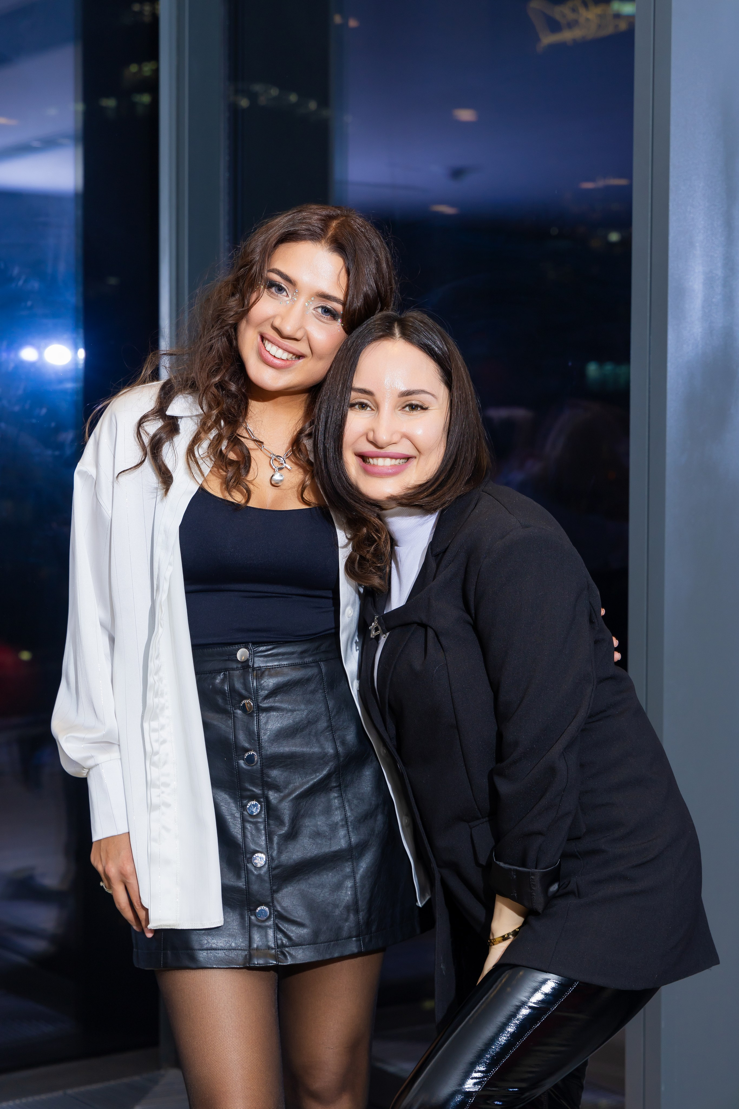 Девичник. Photomantis