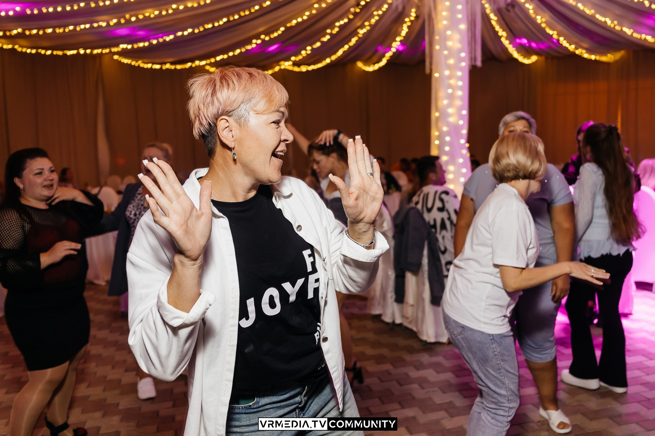 Ресторан «Империя»: Вечеринка 90-х