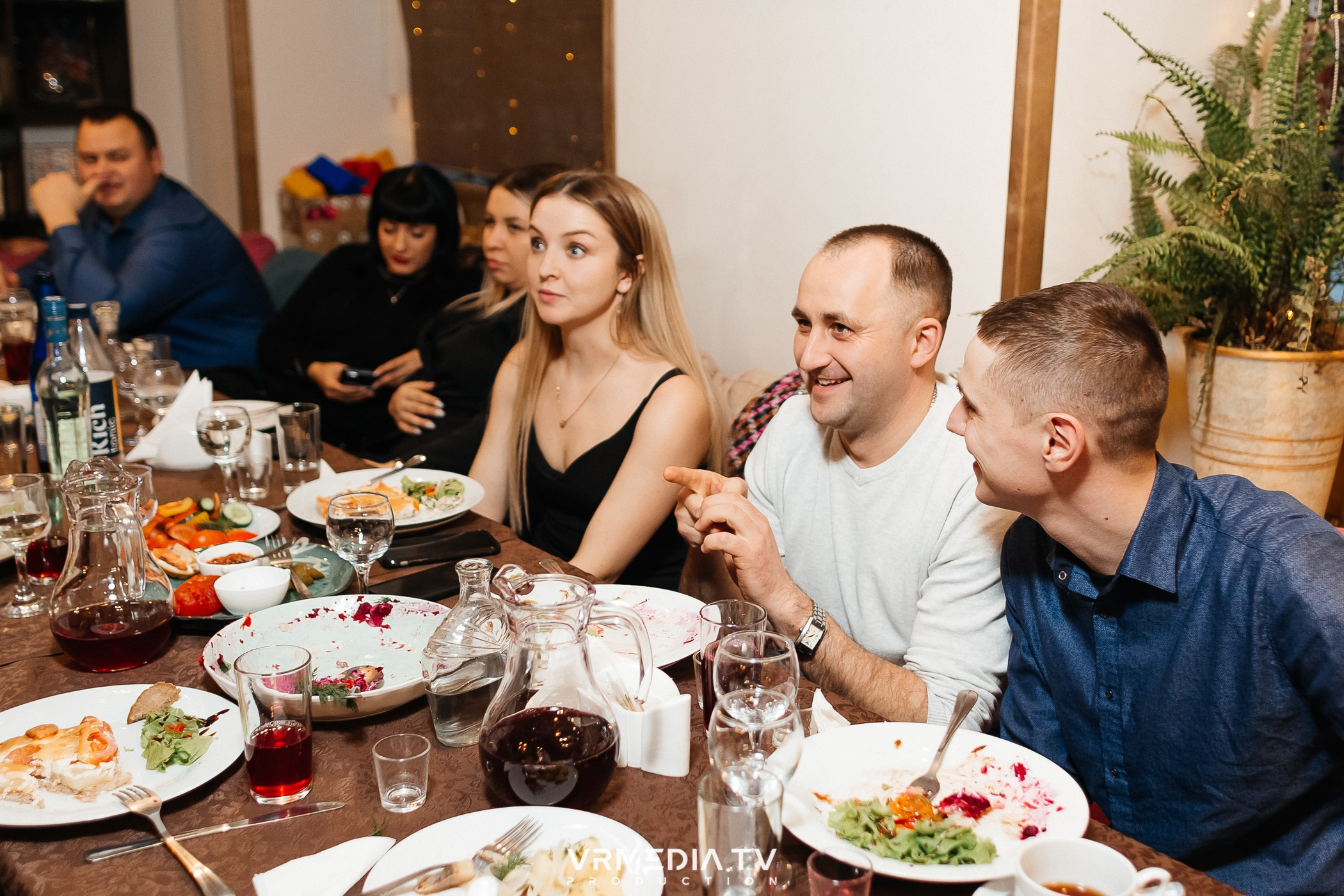 8 марта в кафе «кАмпот»