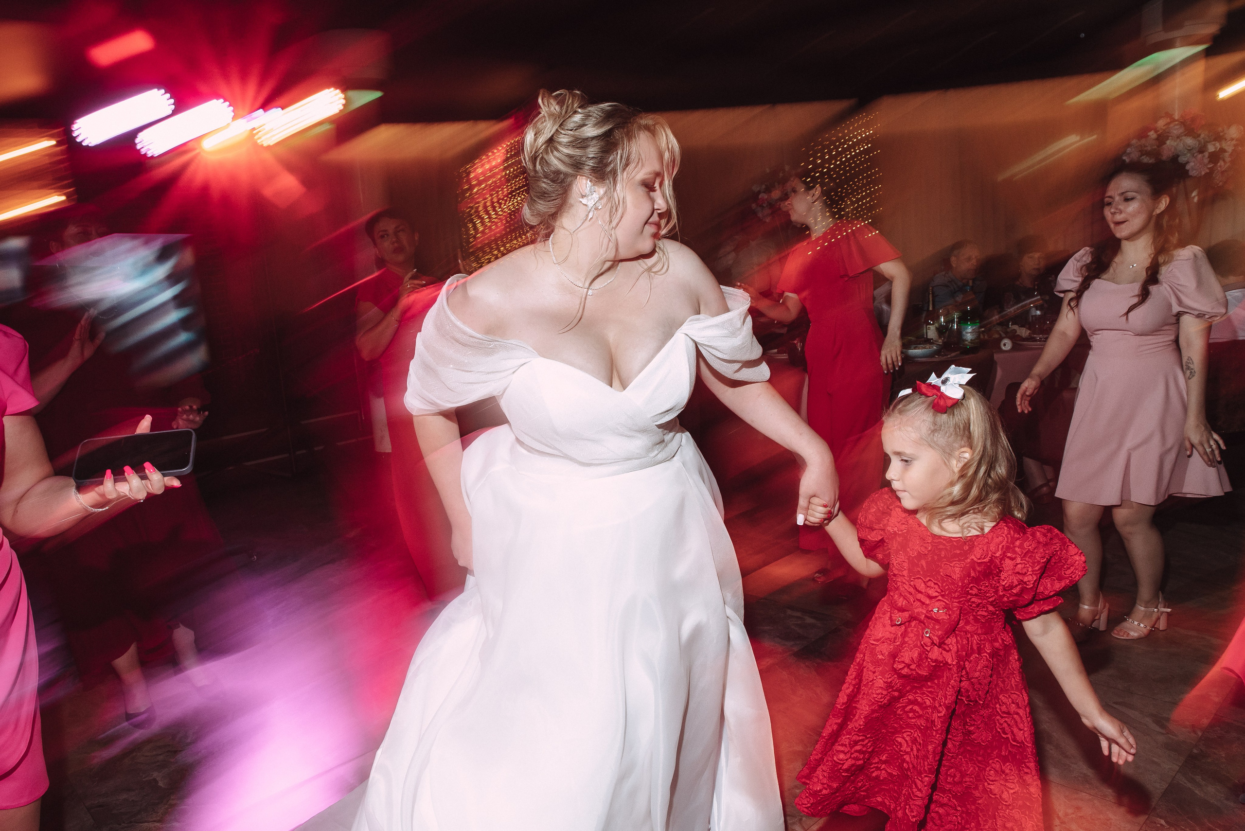 Дмитрий + Таисия. Свадебный и семейный фотограф в Волгограде Олеся Лисицкая