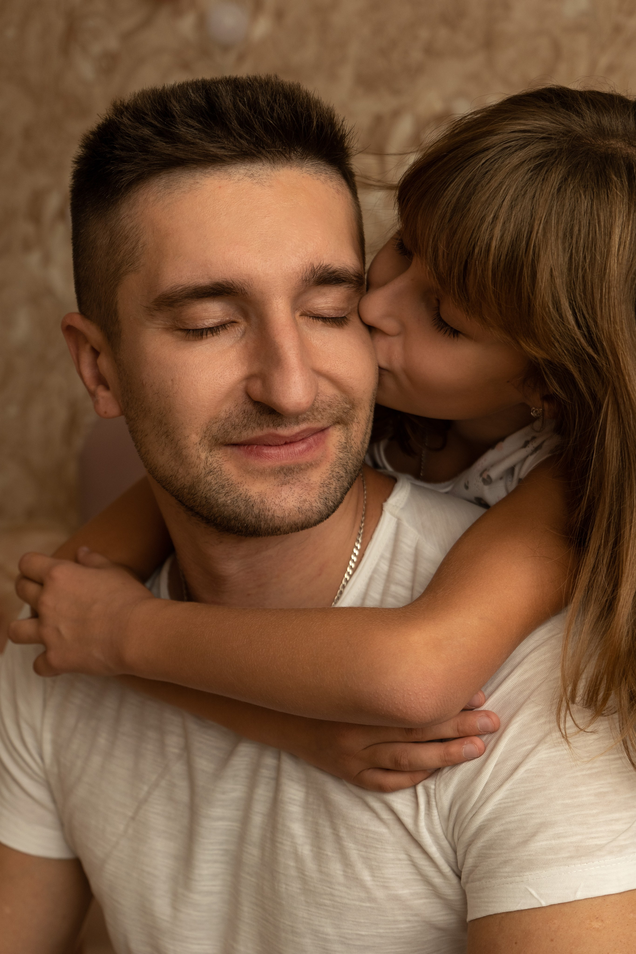 Семейная фотосессия дома. Фотограф видеограф Ольга Василевская