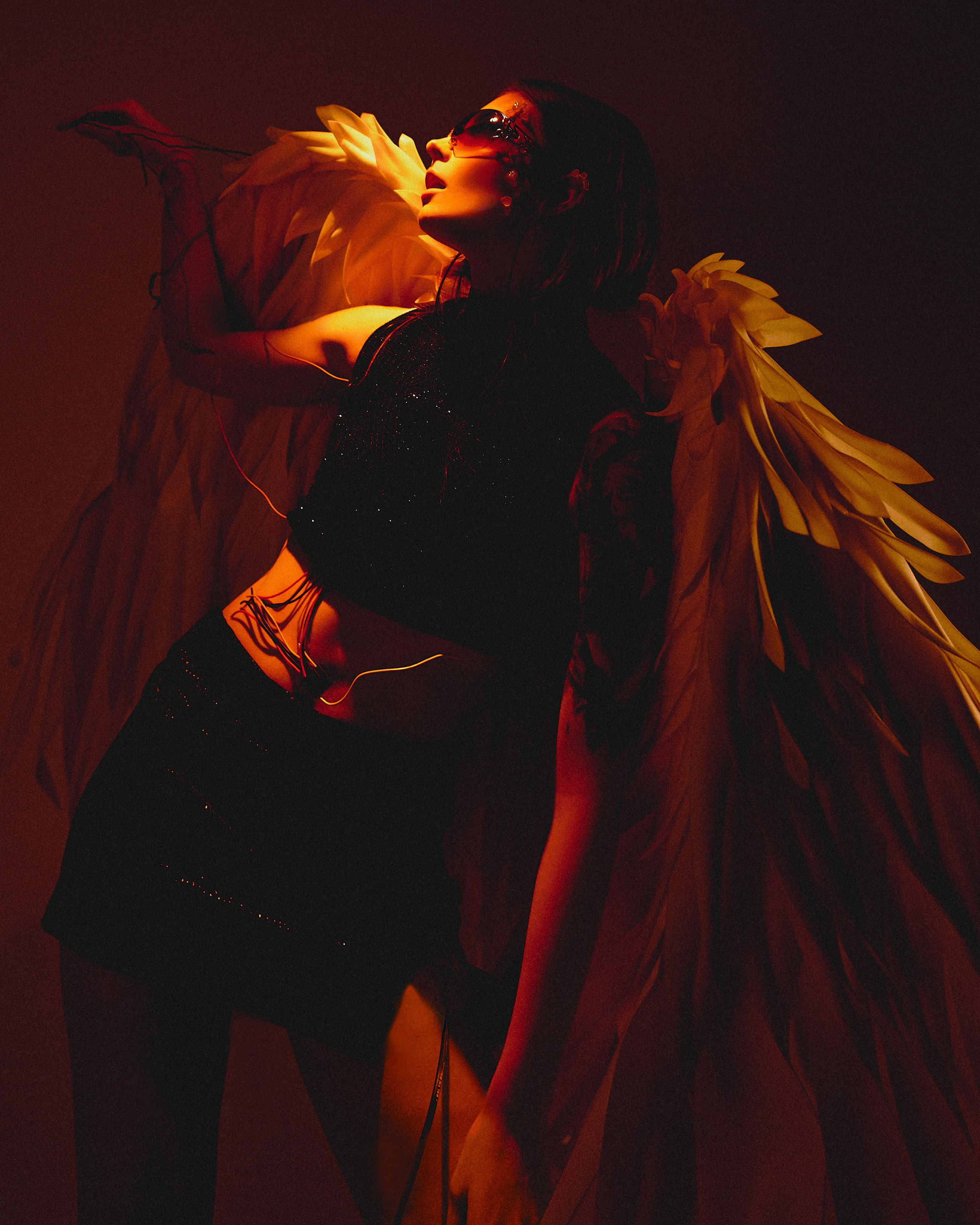 Fallen angel. Святослав Лебедев | Рекламный фотограф — Коммерческая съемка, Арт-дирекшн, AI-интеграция