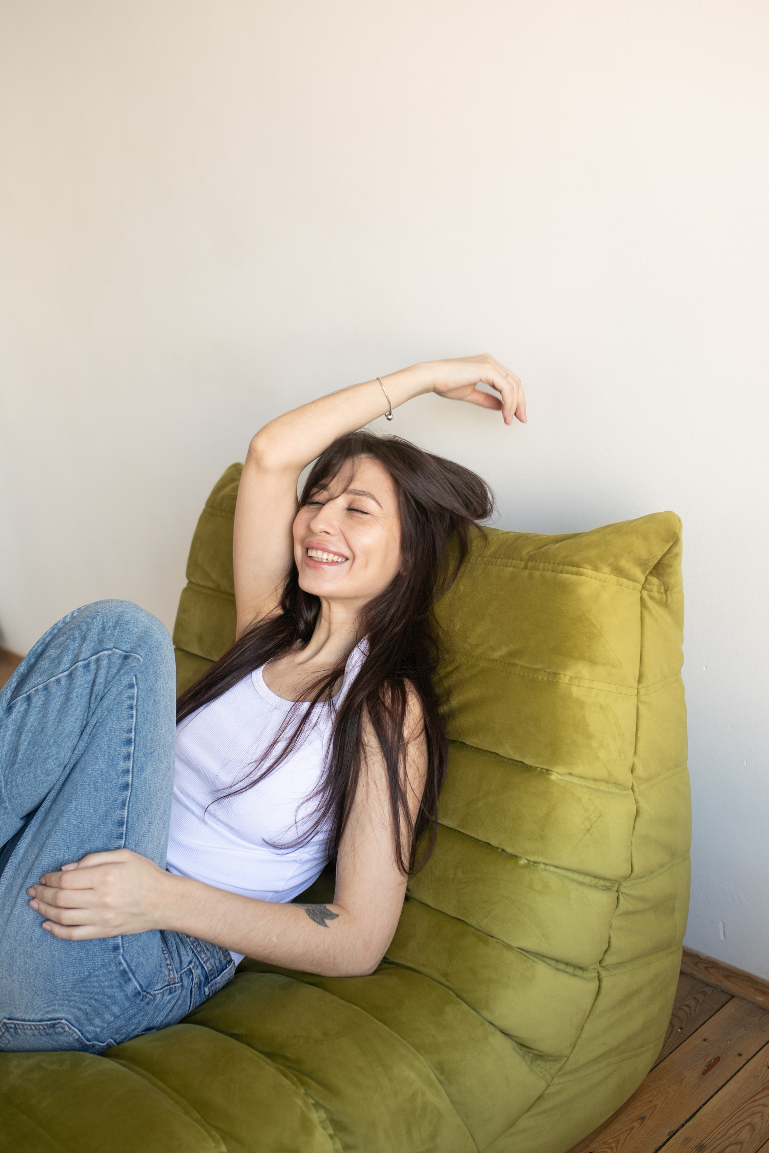 Лена. Естественный свет. Циклорама. Нюд. Фотограф в Новосибирске Ася Зверева