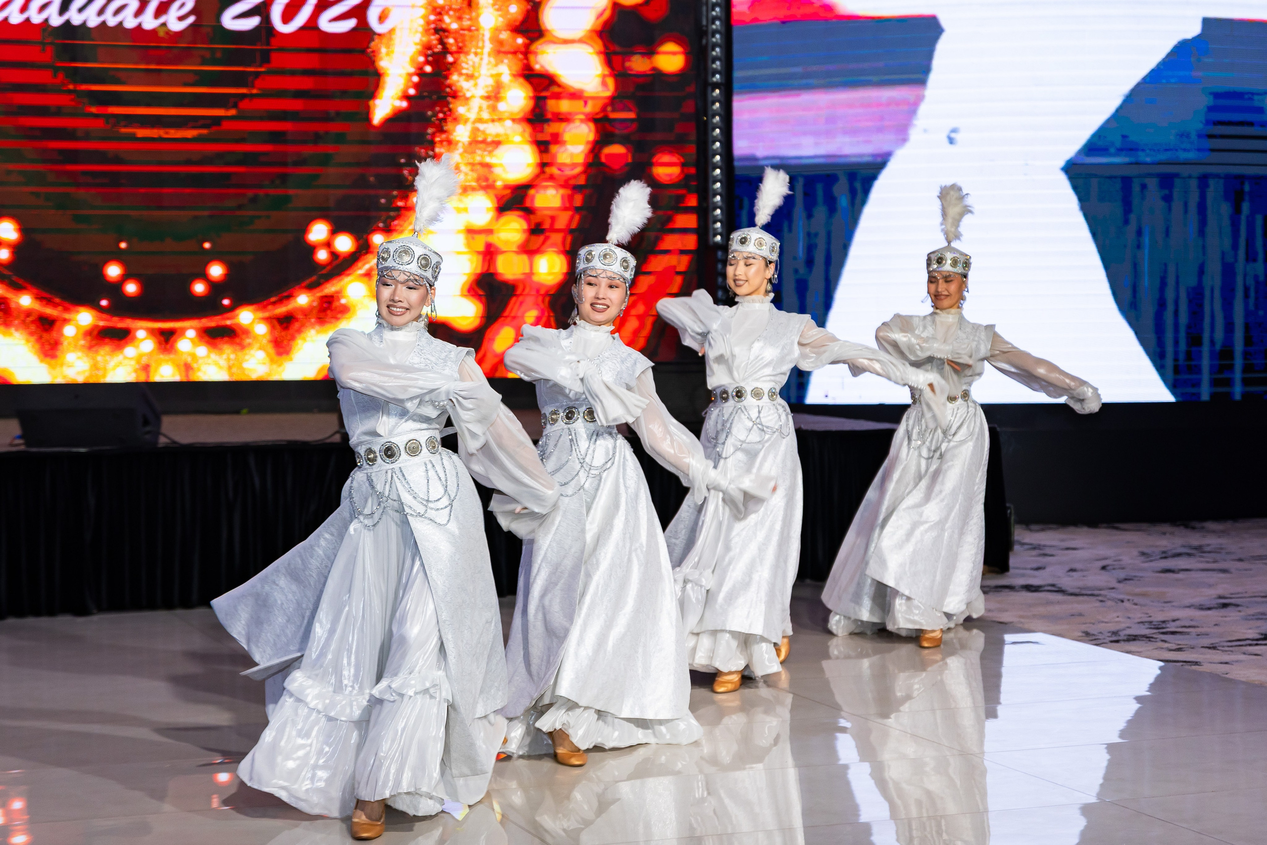 Выпускной вечер | Встреча рассвета. Фото и видеосъемка в Алматы