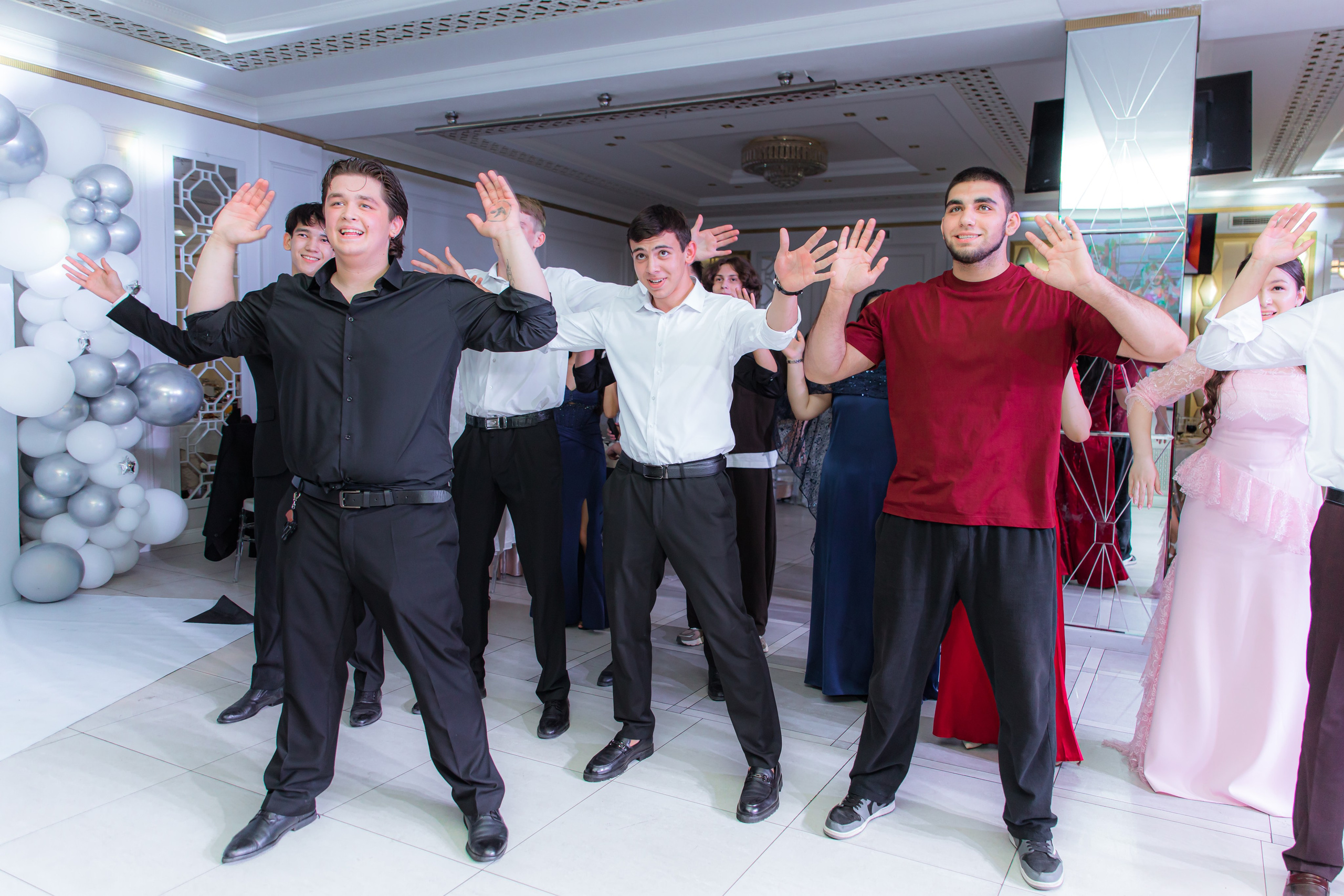 Выпускной вечер | Встреча рассвета. Фото и видеосъемка в Алматы