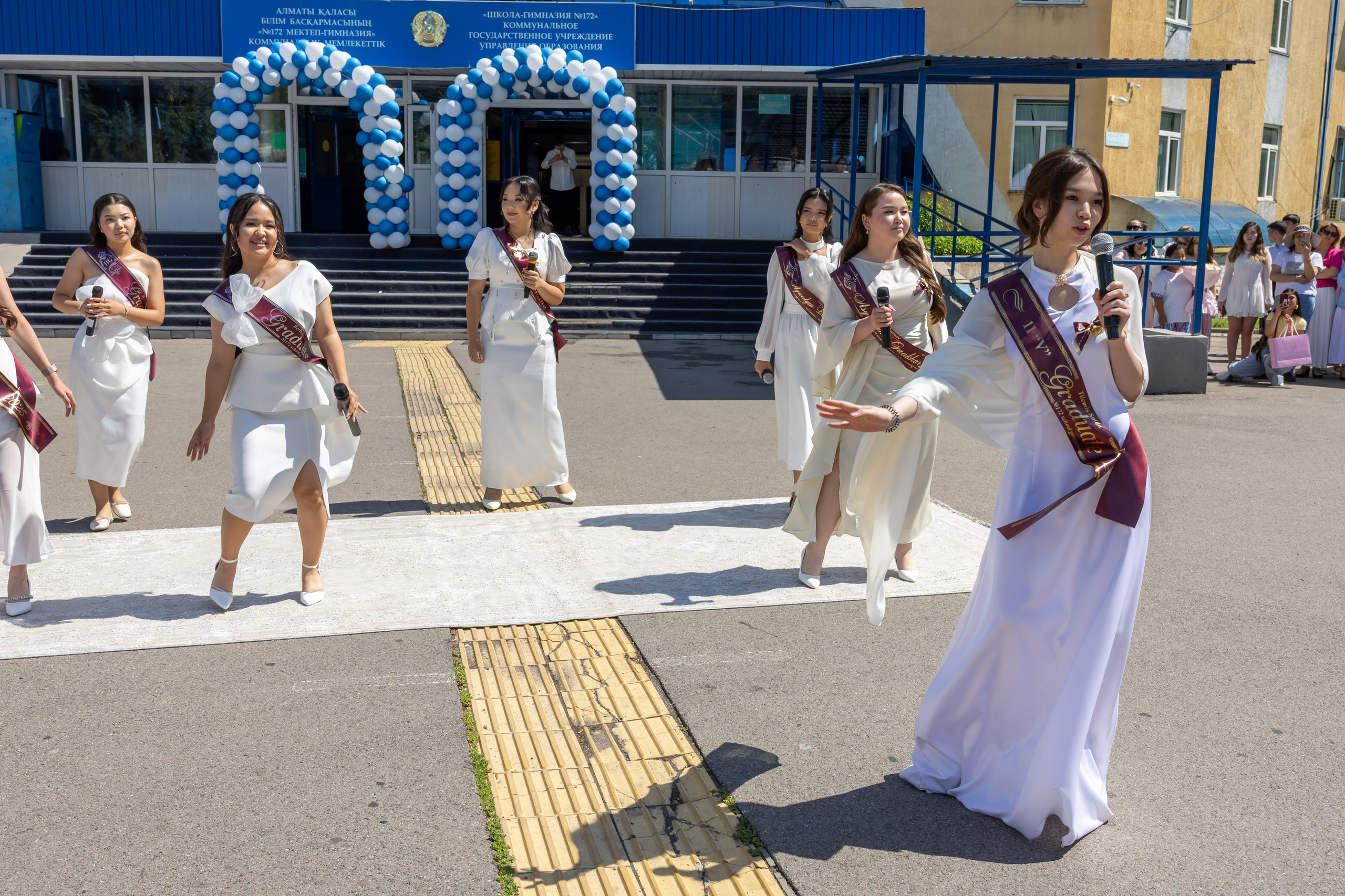 Вручениe | Линейка. Фото и видеосъемка в Алматы