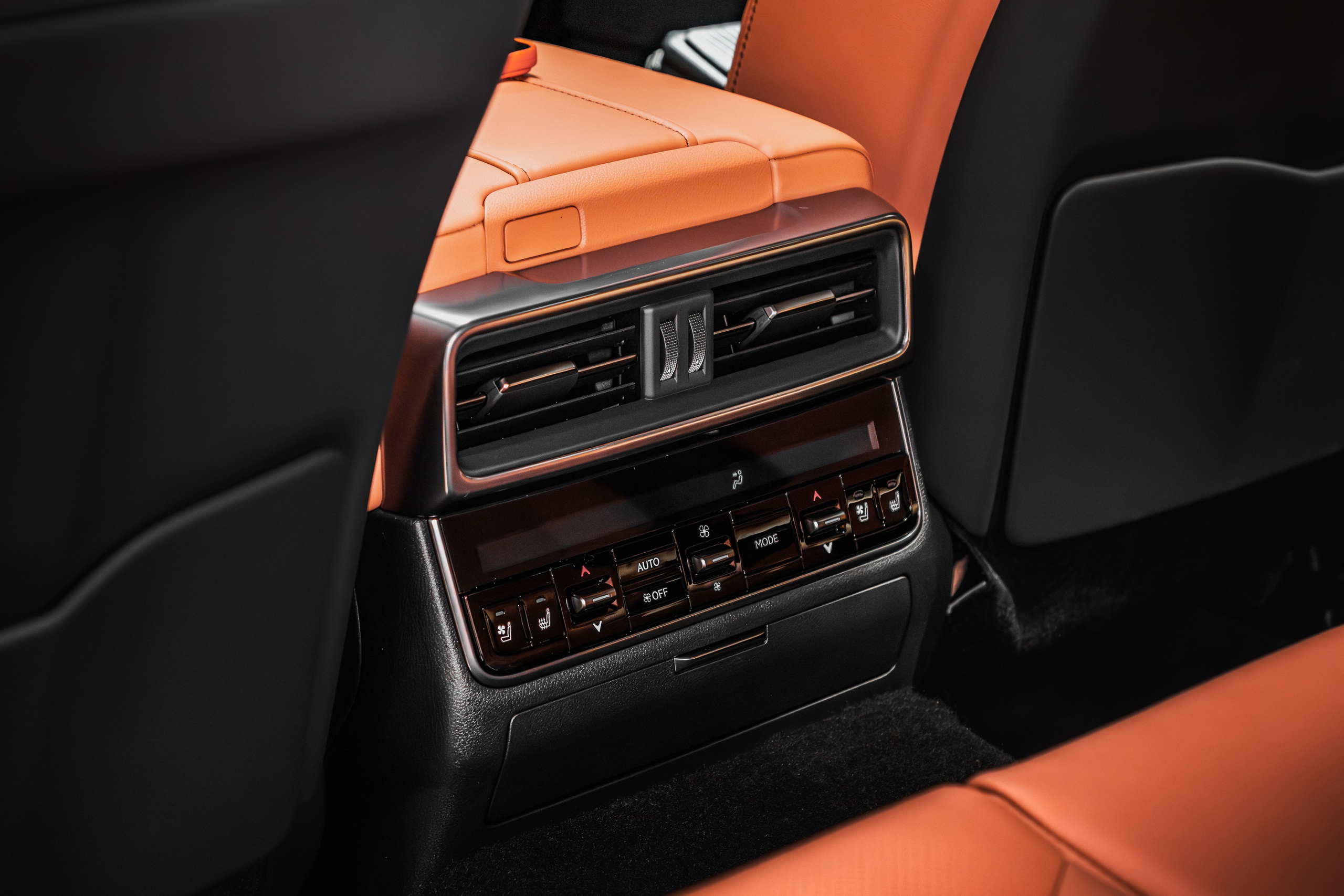 Lexus lx700. Valya Fleks