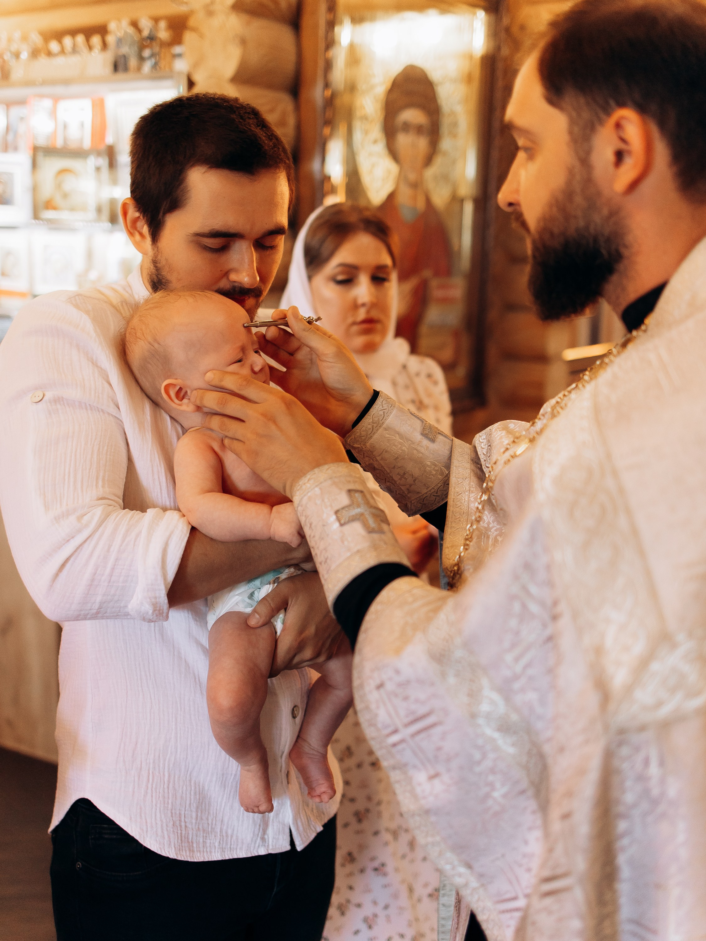 Таинство Крещения Михаила. Семейный фотограф в Краснодаре Храмова Анна