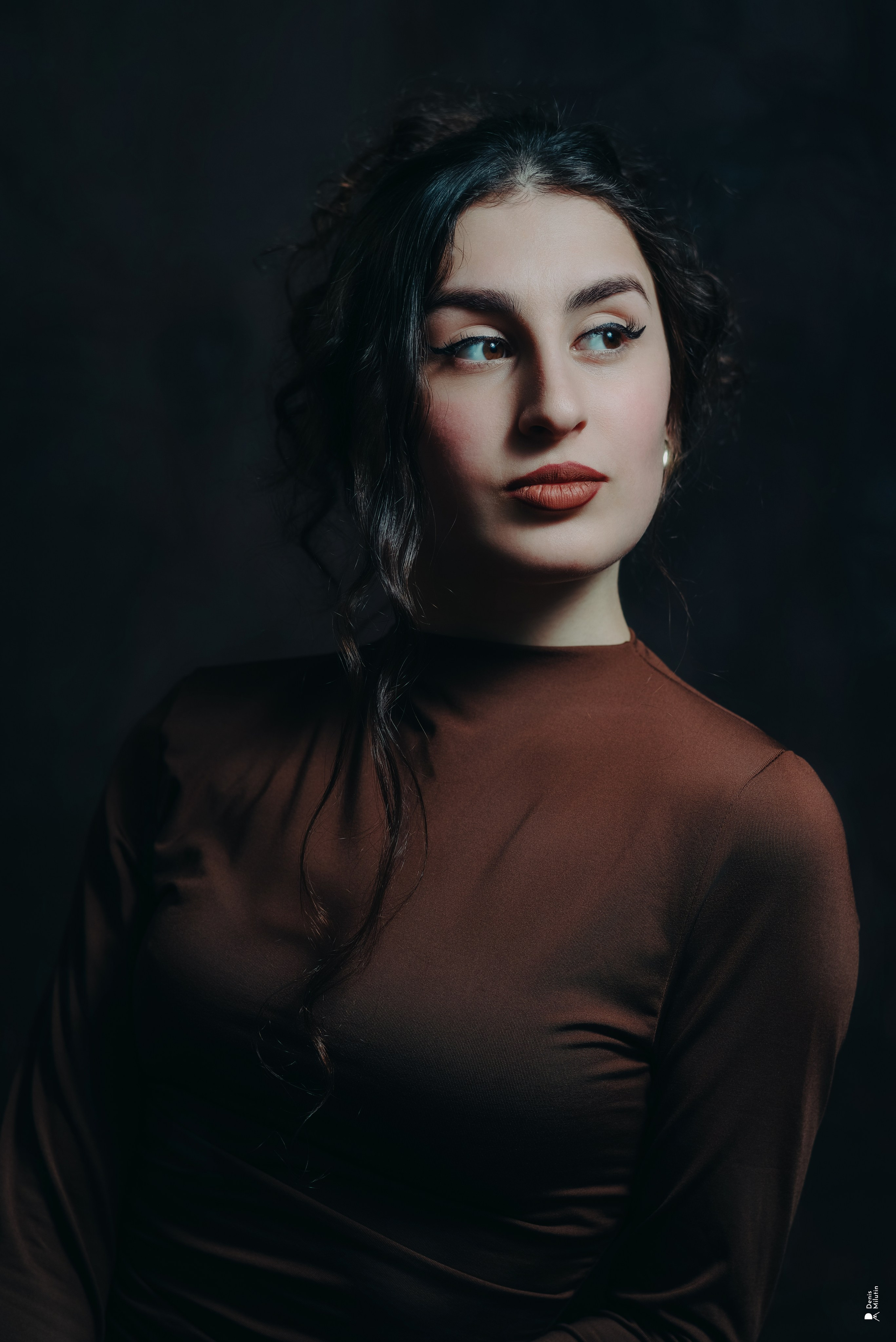 Танцоры лучшие модели — тем более в лучшей фотостудии-салоне платьев. Портретный фотограф Денис Милютин